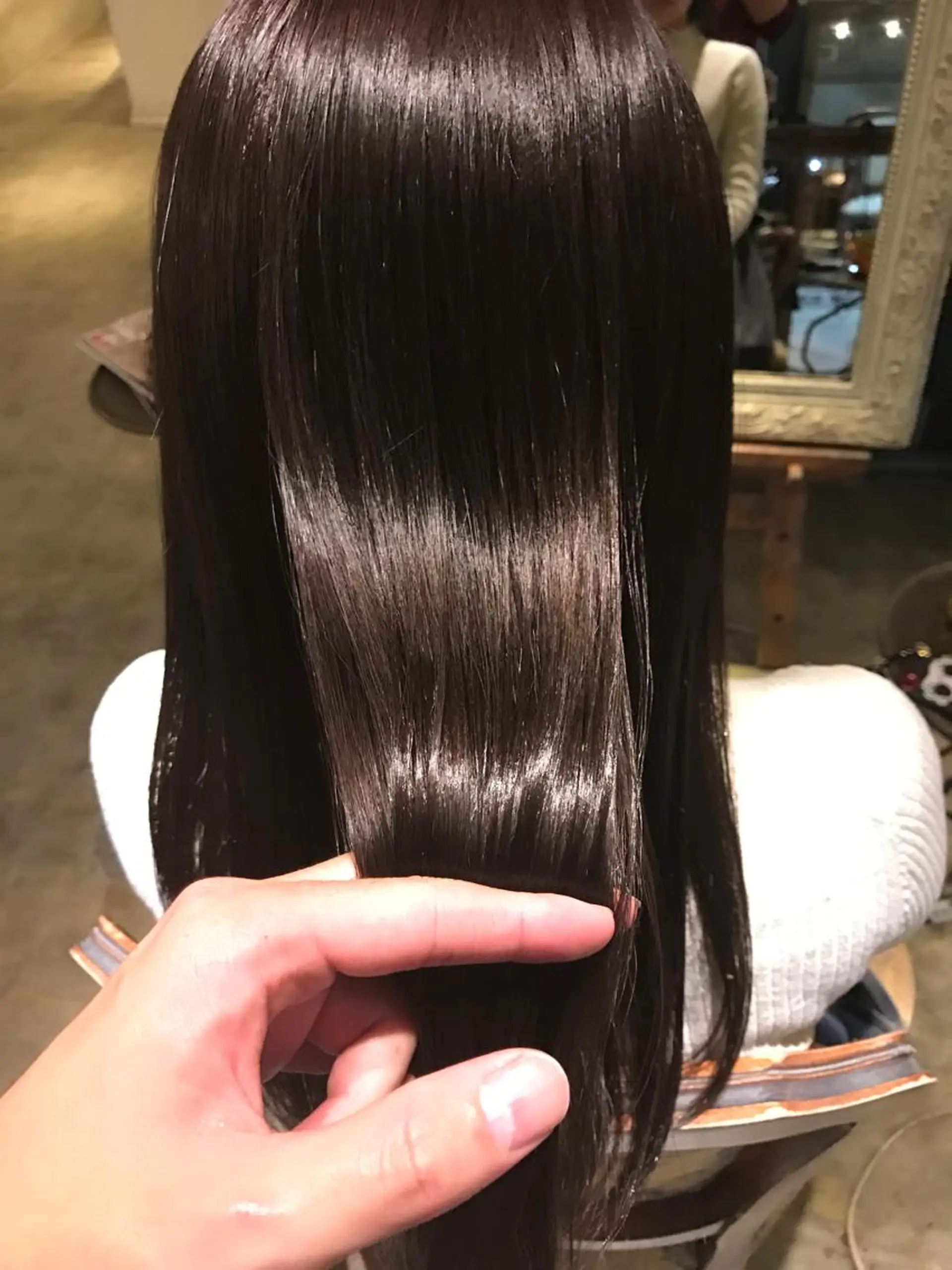 ロング 酸性ストレート こう ちゃんのヘアスタイル