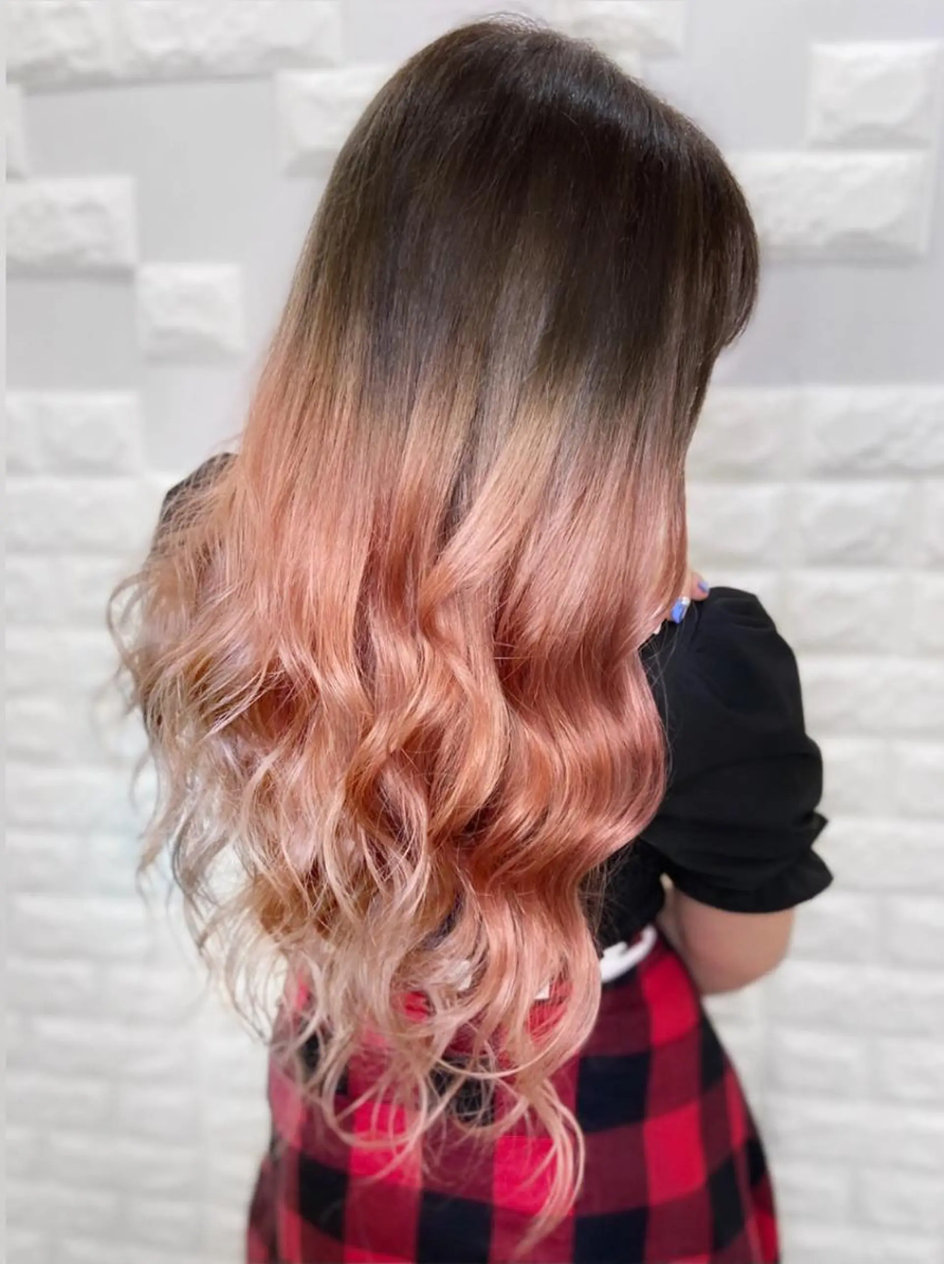 ロング カラー ヘアアレンジ グラデーションカラー オレンジ ピンクカラー Shelltie Fiel (シェルティフィエル)所属・次世代シールエクステ 錦糸町 小泉 朋之のヘアスタイル