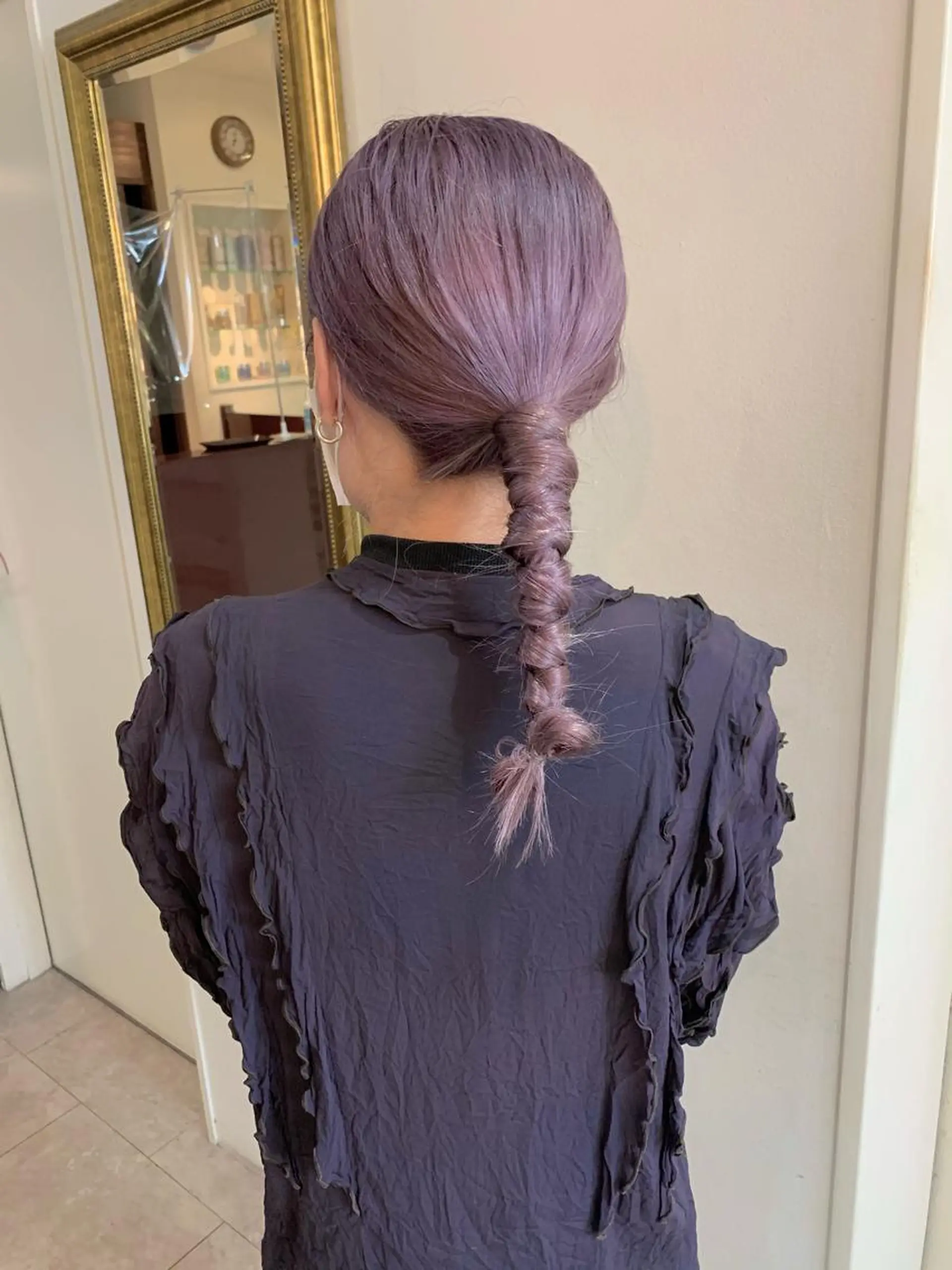 ミディアム カラー ヘアアレンジ パープルカラー 桃果 momokaのヘアスタイル