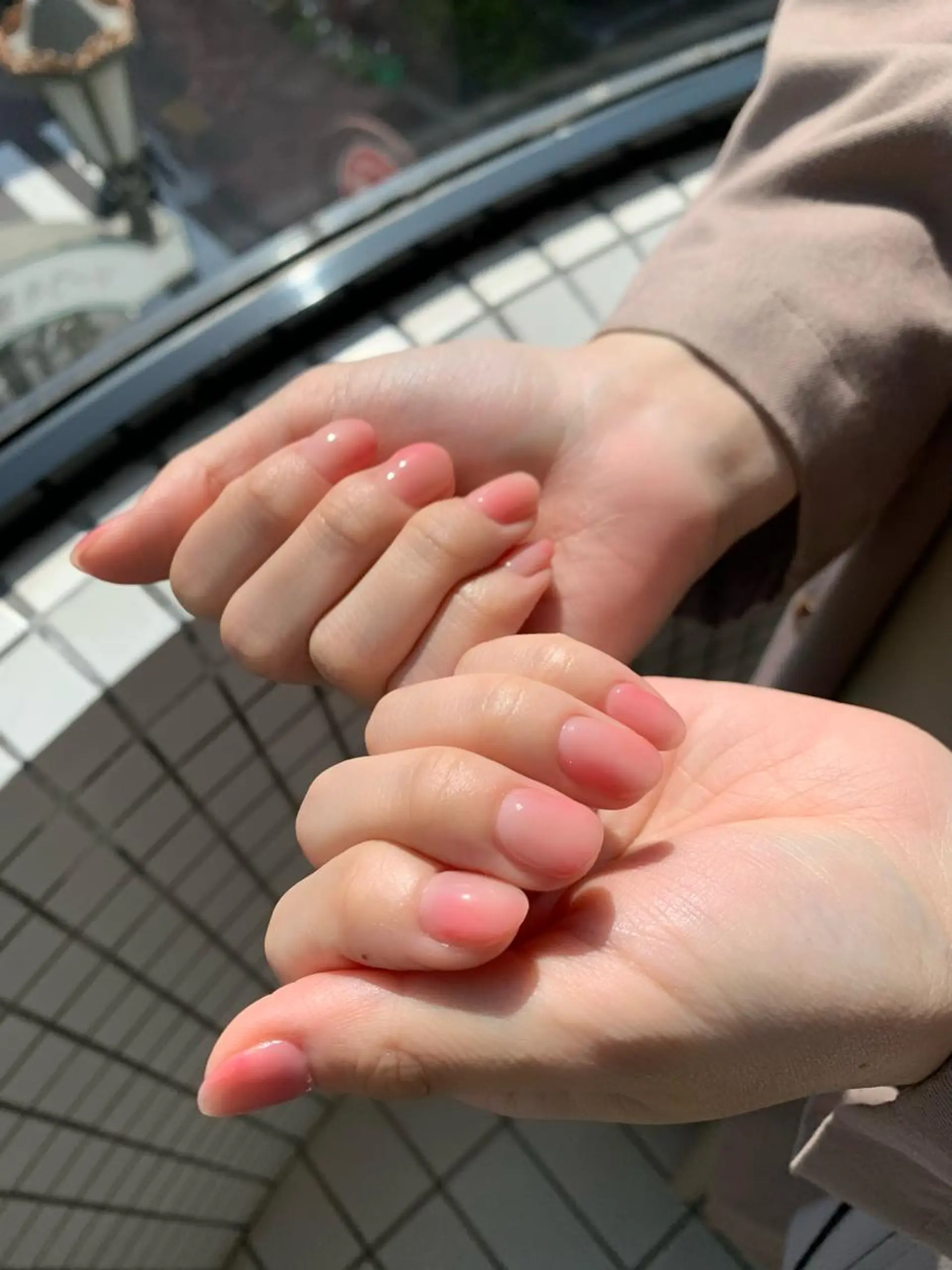 ネイル 桜ネイル グラデーション ピンク 春ネイル ハンドネイル N.barber / koderaのネイルデザイン