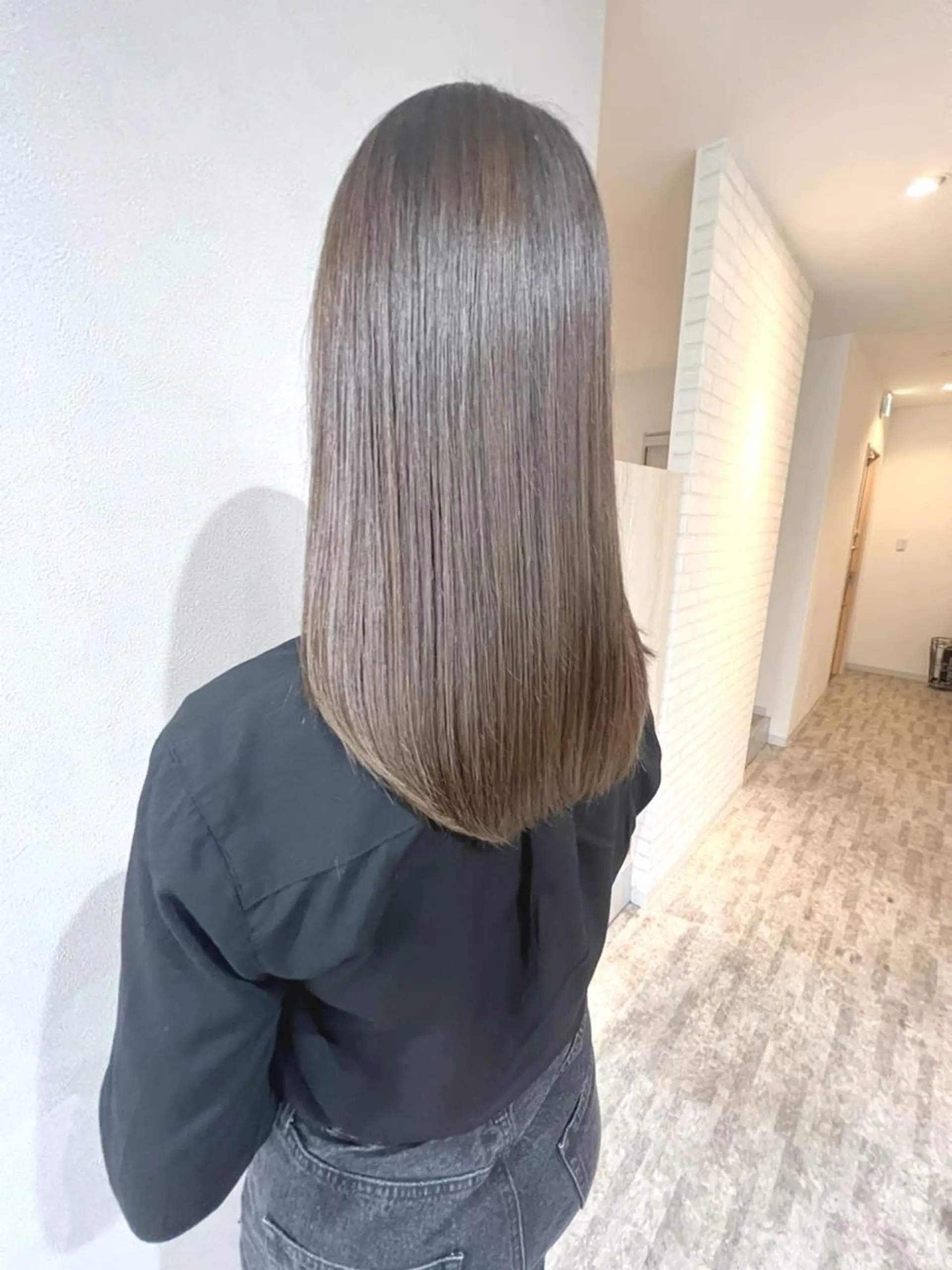 ロング 髪質改善 貸切サロンのヘアスタイル