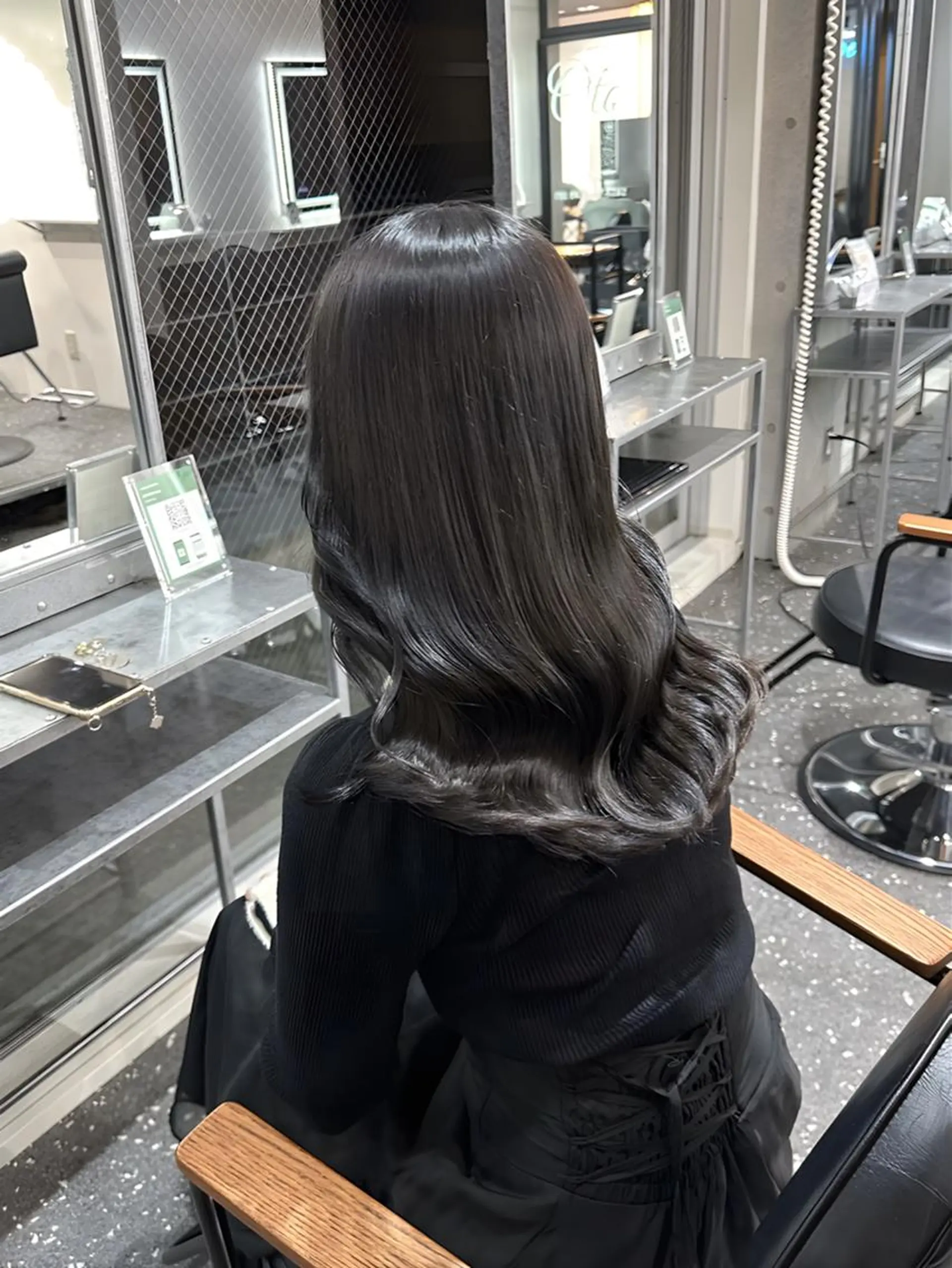 ロング カラー カット ヘアカラー トリートメント 透明感✨ SAKIのヘアスタイル