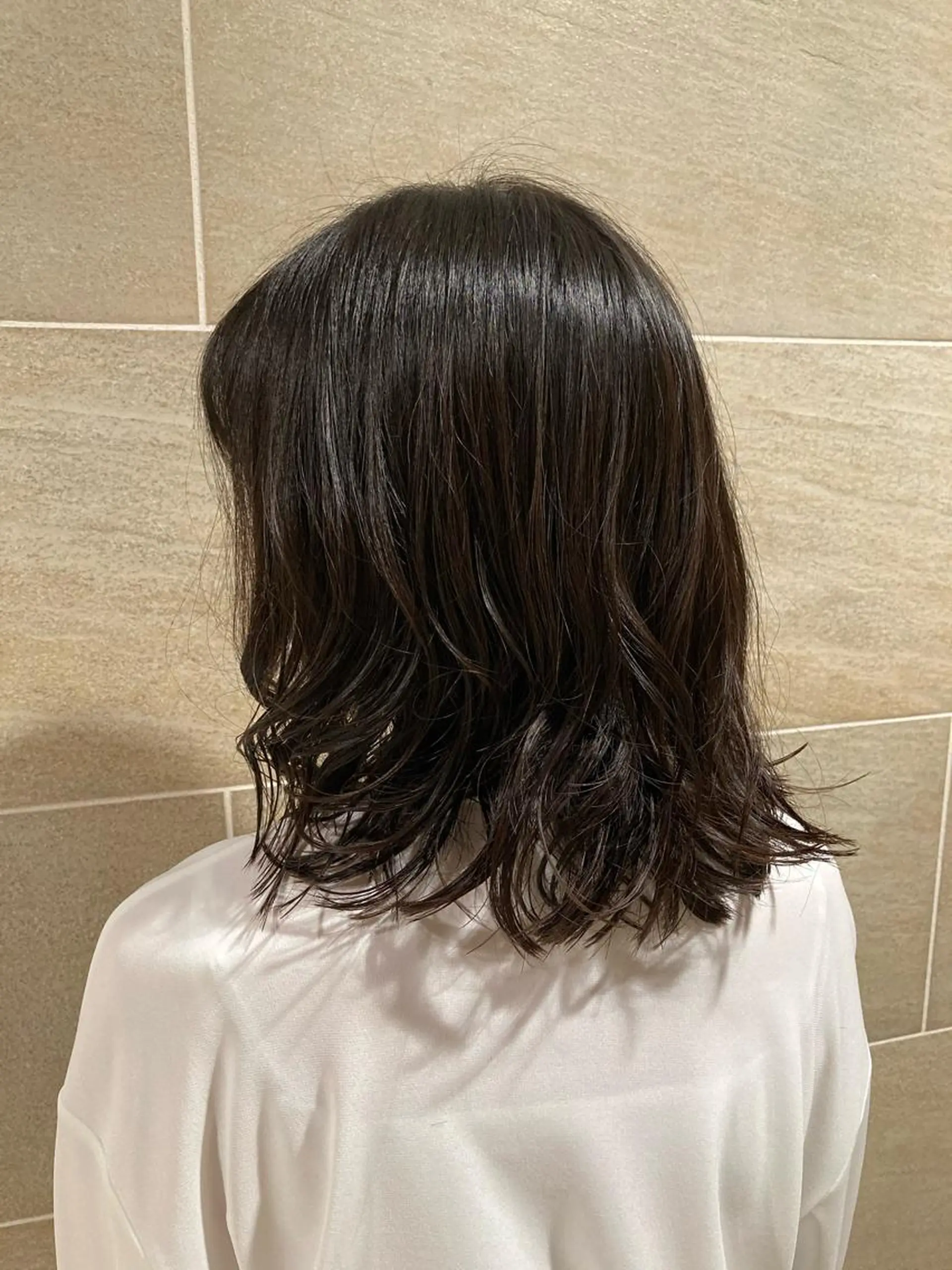 ミディアム パーマ 宮原 佳苗のヘアスタイル