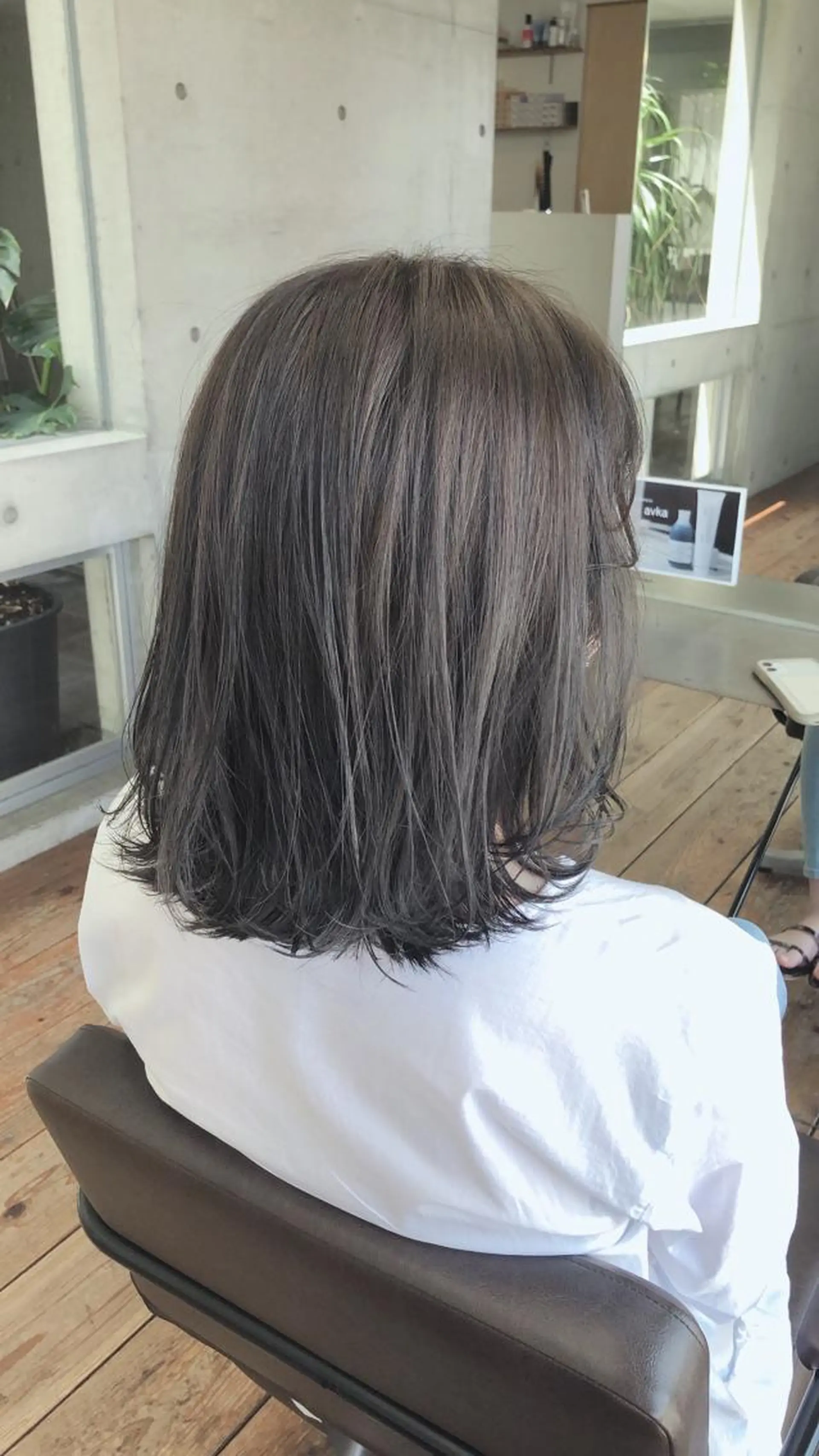 ミディアム カラー ダークグレー ヘアカラー nagisa /縮毛矯正のヘアスタイル