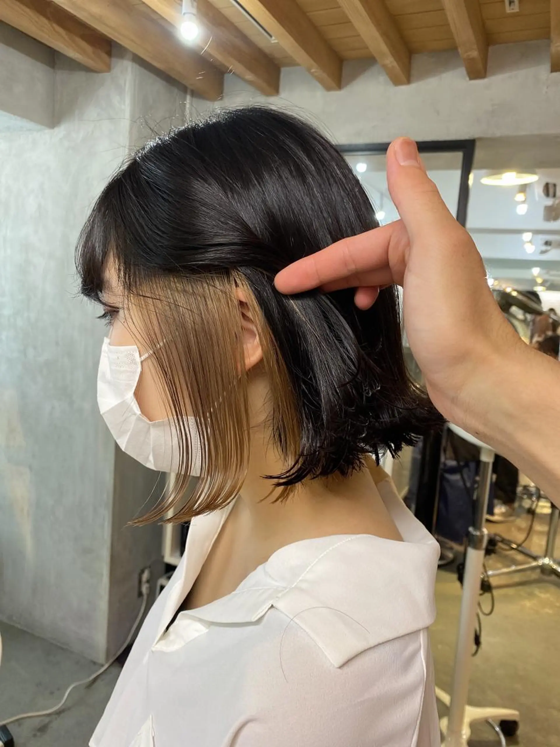 ショート カラー ヘアアレンジ 切りっぱなしボブ/ デザインカラー店長のヘアスタイル