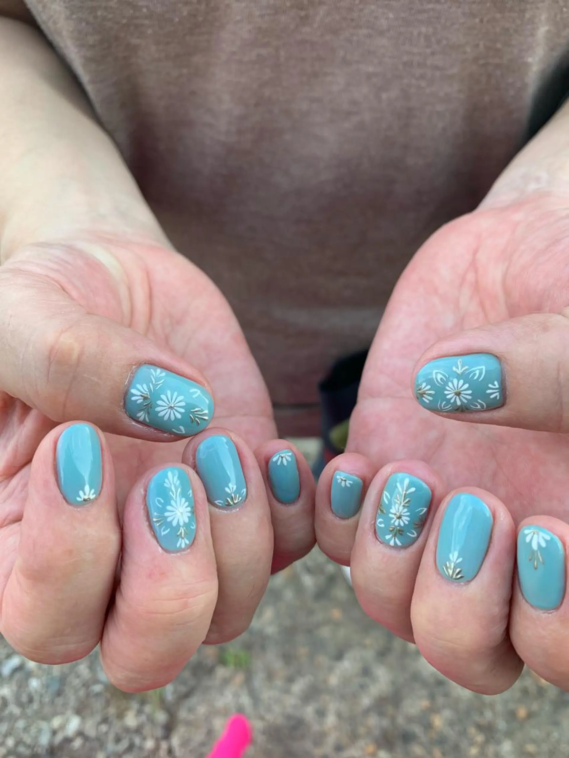 ネイル ハンドネイル 大崎 奈々のネイルデザイン