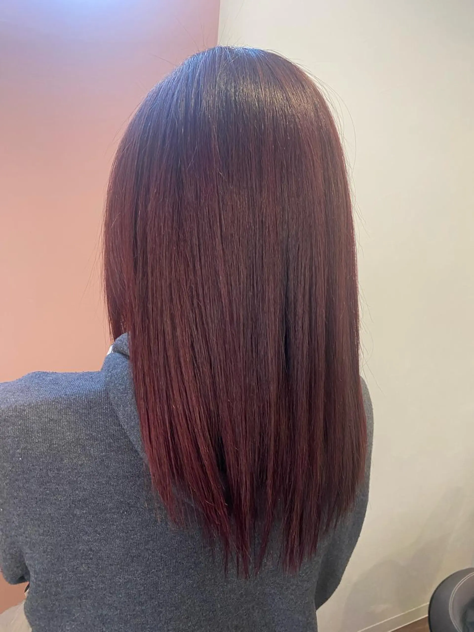 セミロング カラー レッドカラー カット ヘアカラー pep所属・pep natsumiのヘアスタイル