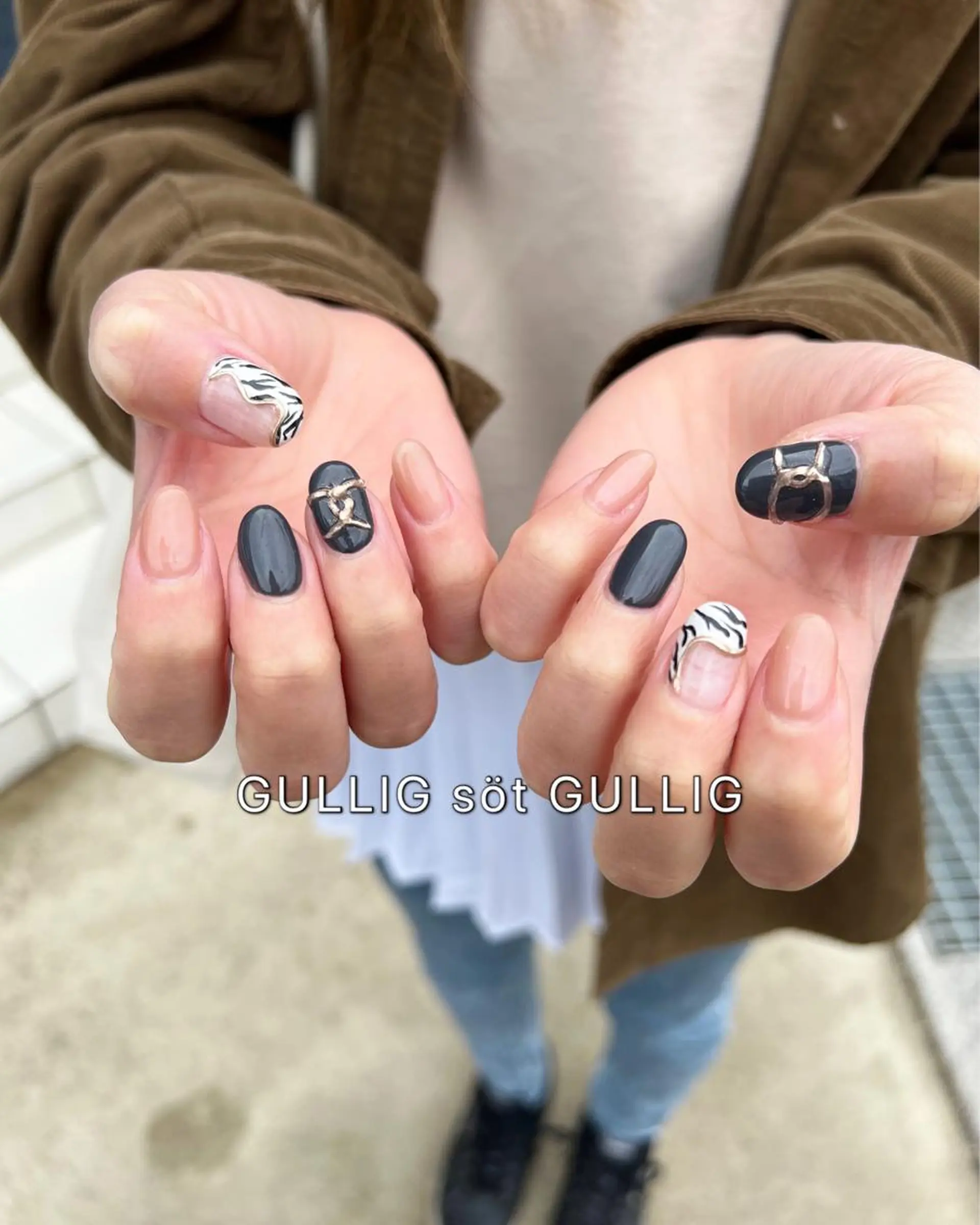 ネイル ハンドネイル GULLIG söt GULLIGのネイルデザイン