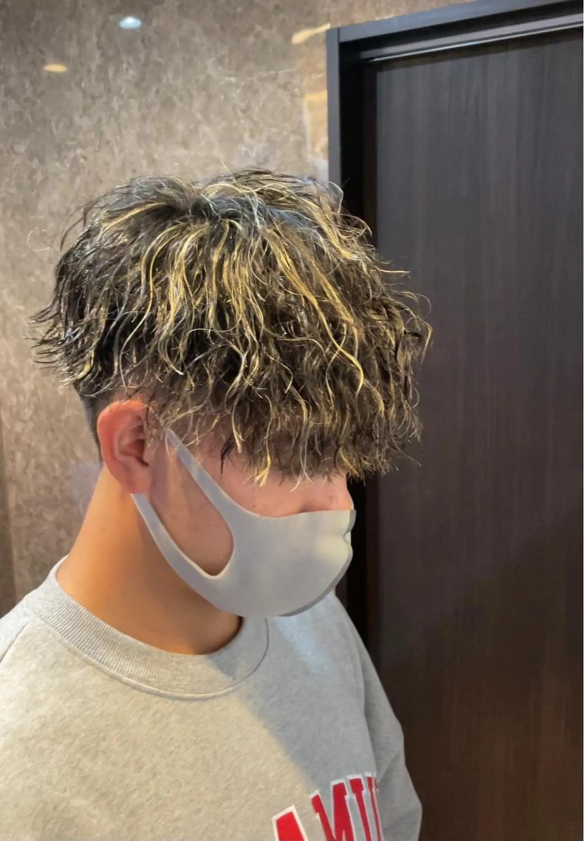 カラー パーマ メンズ カット パーマ 和歌山ランキング1位 井開のヘアスタイル