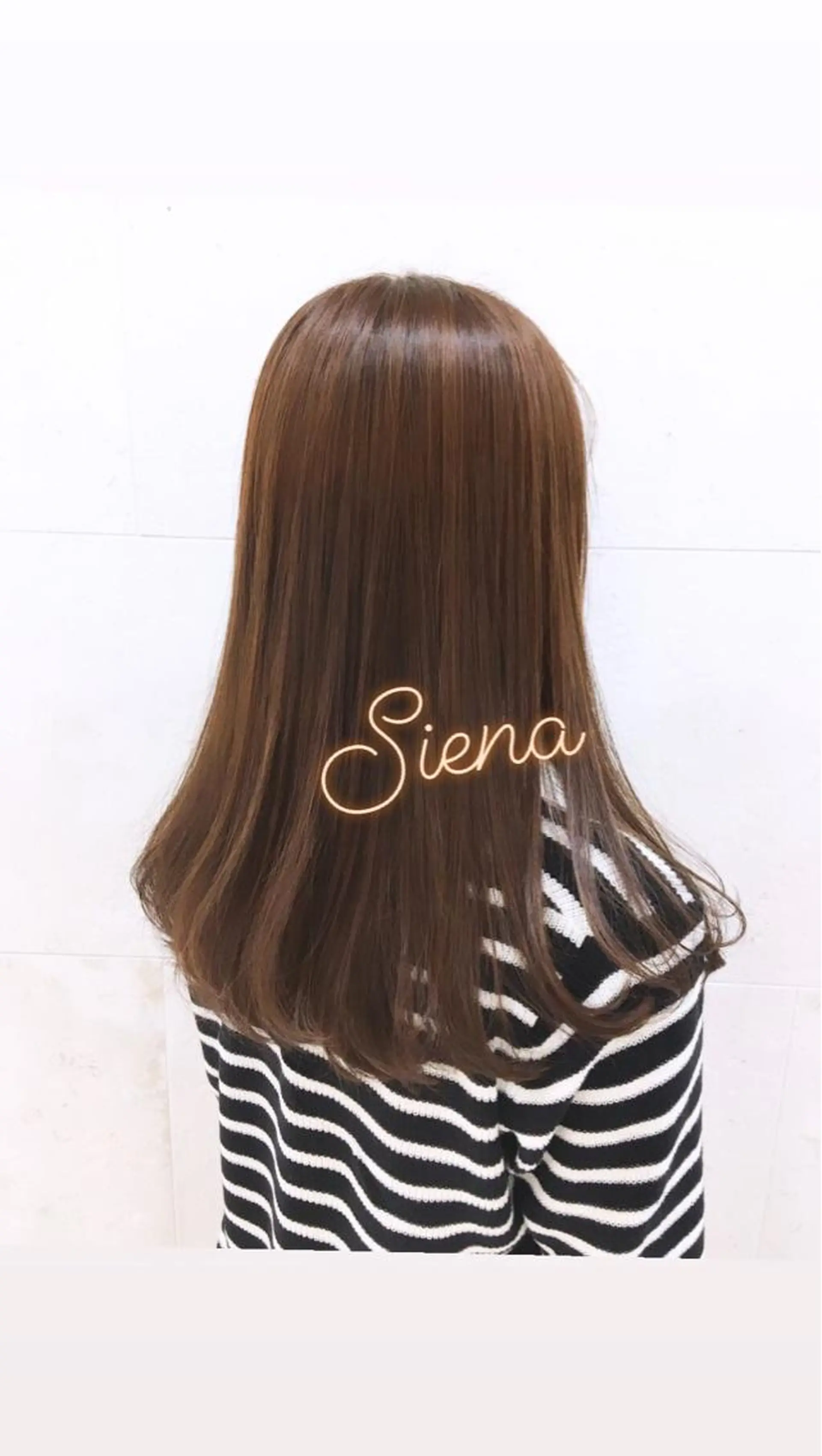 セミロング カラー オレンジ カット ヘアカラー トリートメント 斉藤 貴也のヘアスタイル