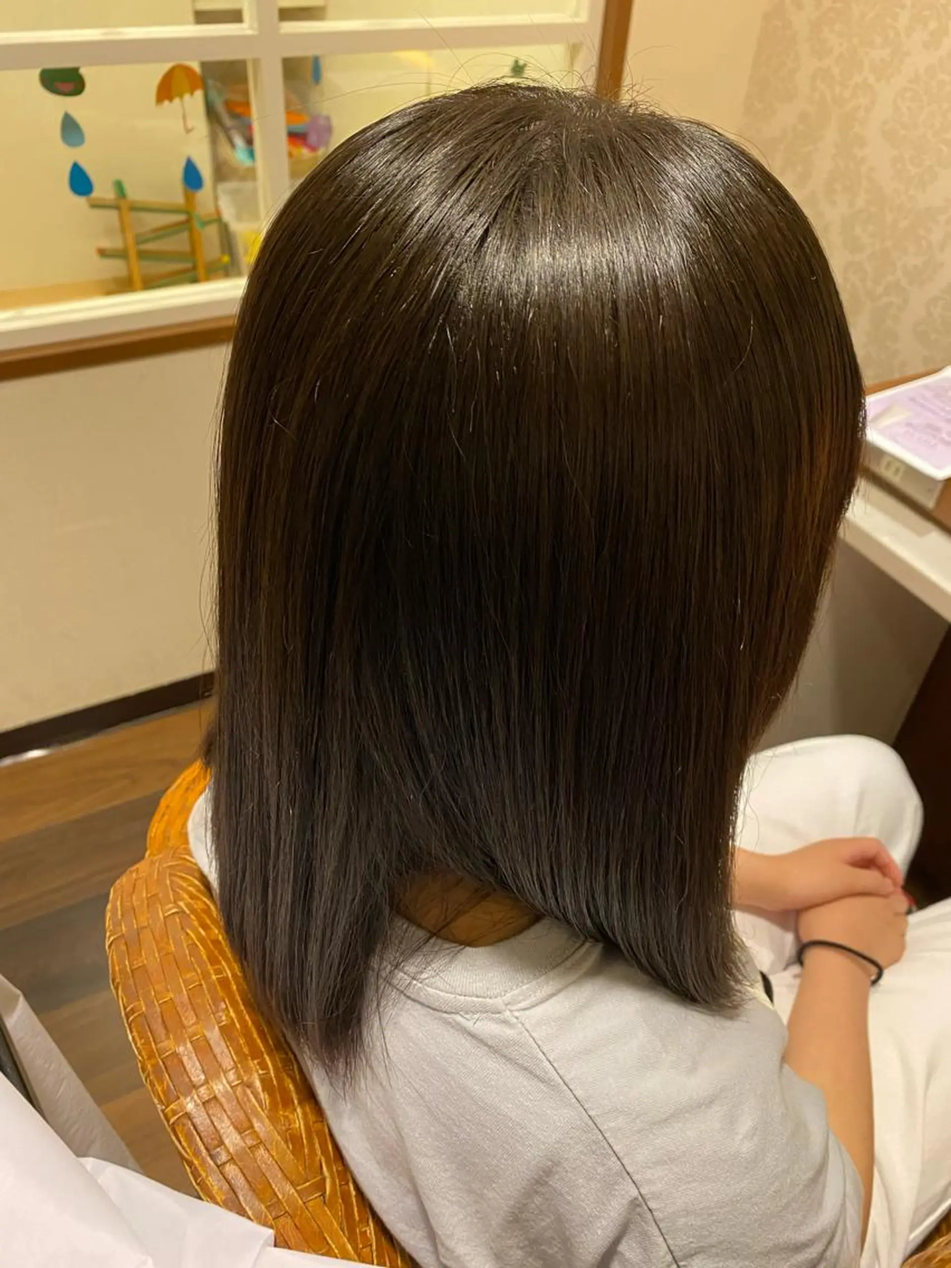 セミロング 縮毛矯正 縮毛矯正 トリートメント サイトウ ナツキのヘアスタイル