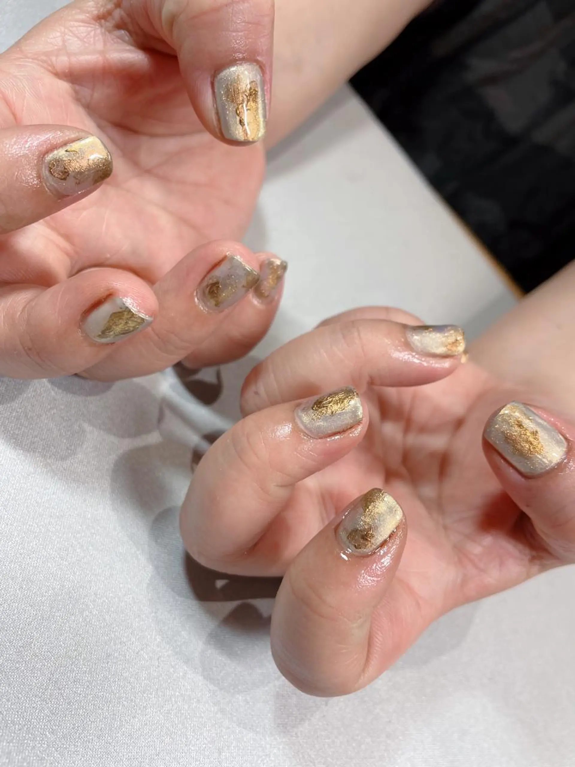 ネイル iiloo aromaworksのネイルデザイン