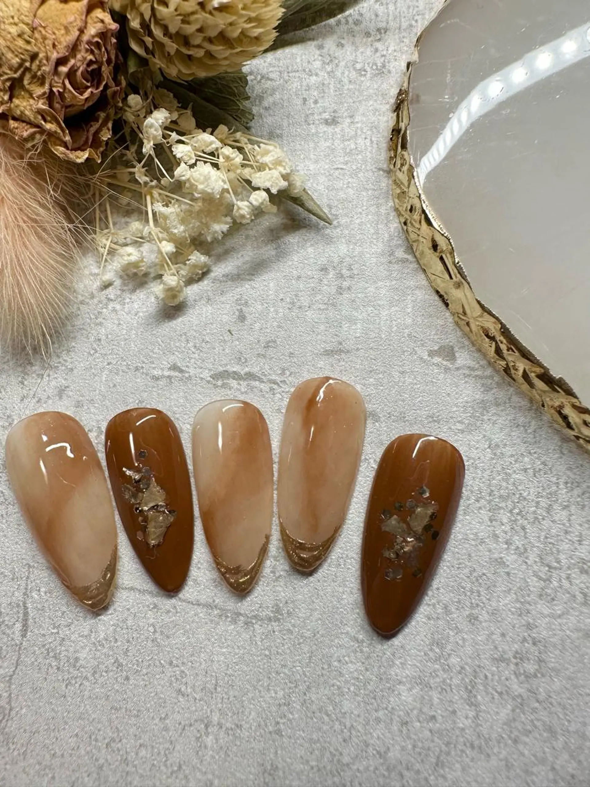 ネイル ハンドネイル ハンドケア AKI ♥︎のネイルデザイン