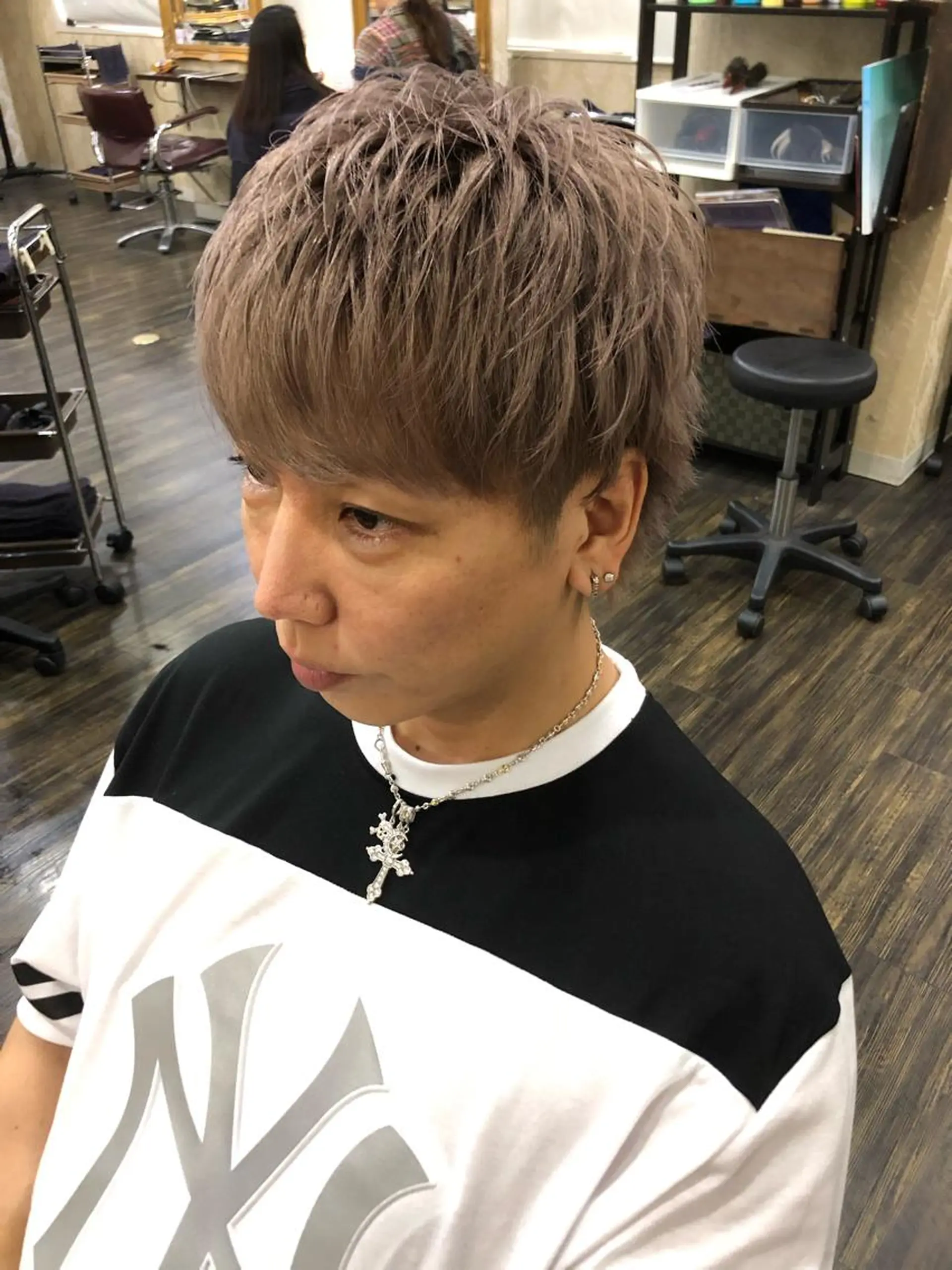 ショート カラー アッシュ ブリーチ ピンクカラー ピンクアッシュ カット ヘアカラー 奥山義進/ハイトーン /バレイヤージュのヘアスタイル