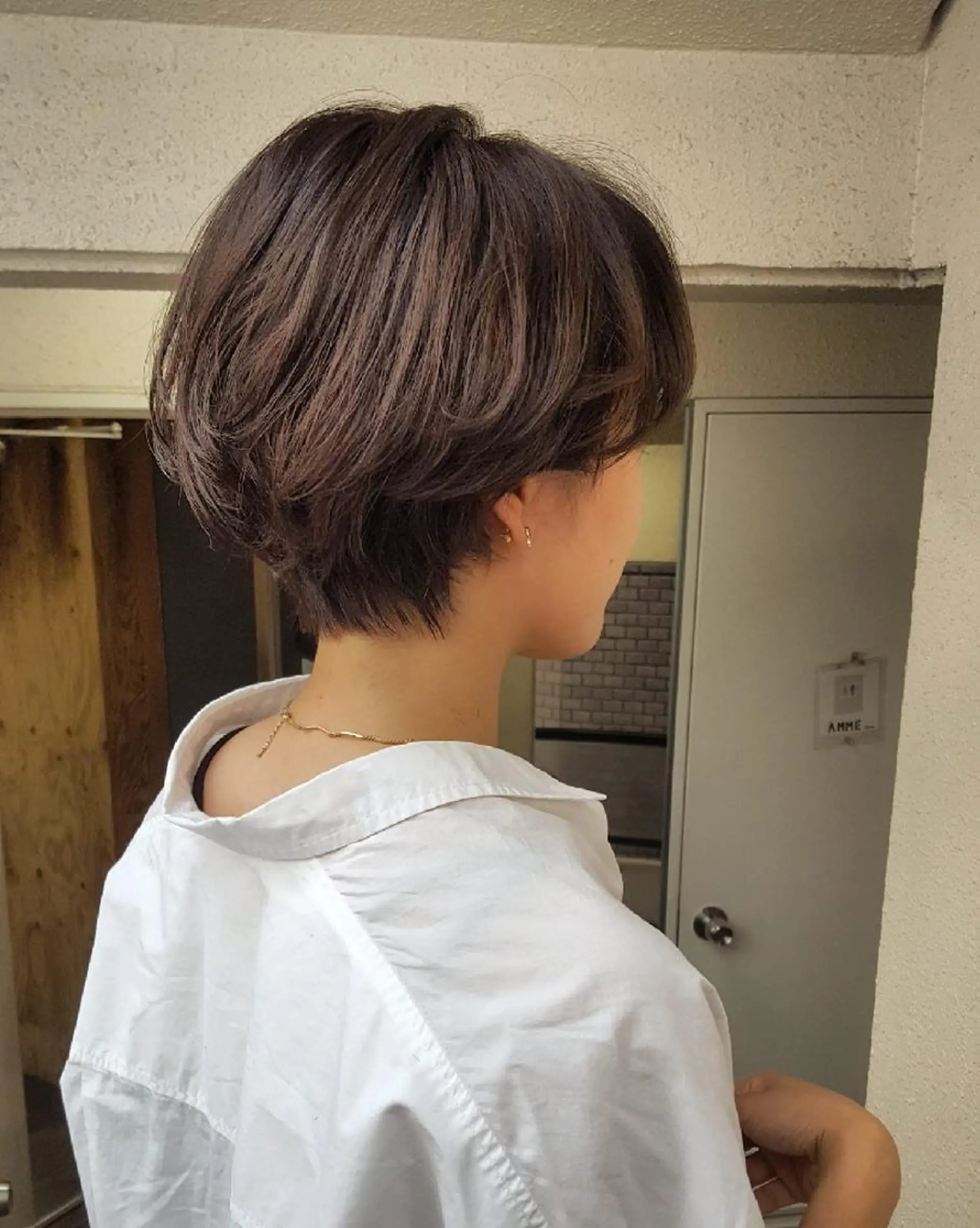 ショート カラー ハンサムショート ショートヘア カット ヘアカラー トリートメント 🔳髪質改善🔳 岡本陽のヘアスタイル