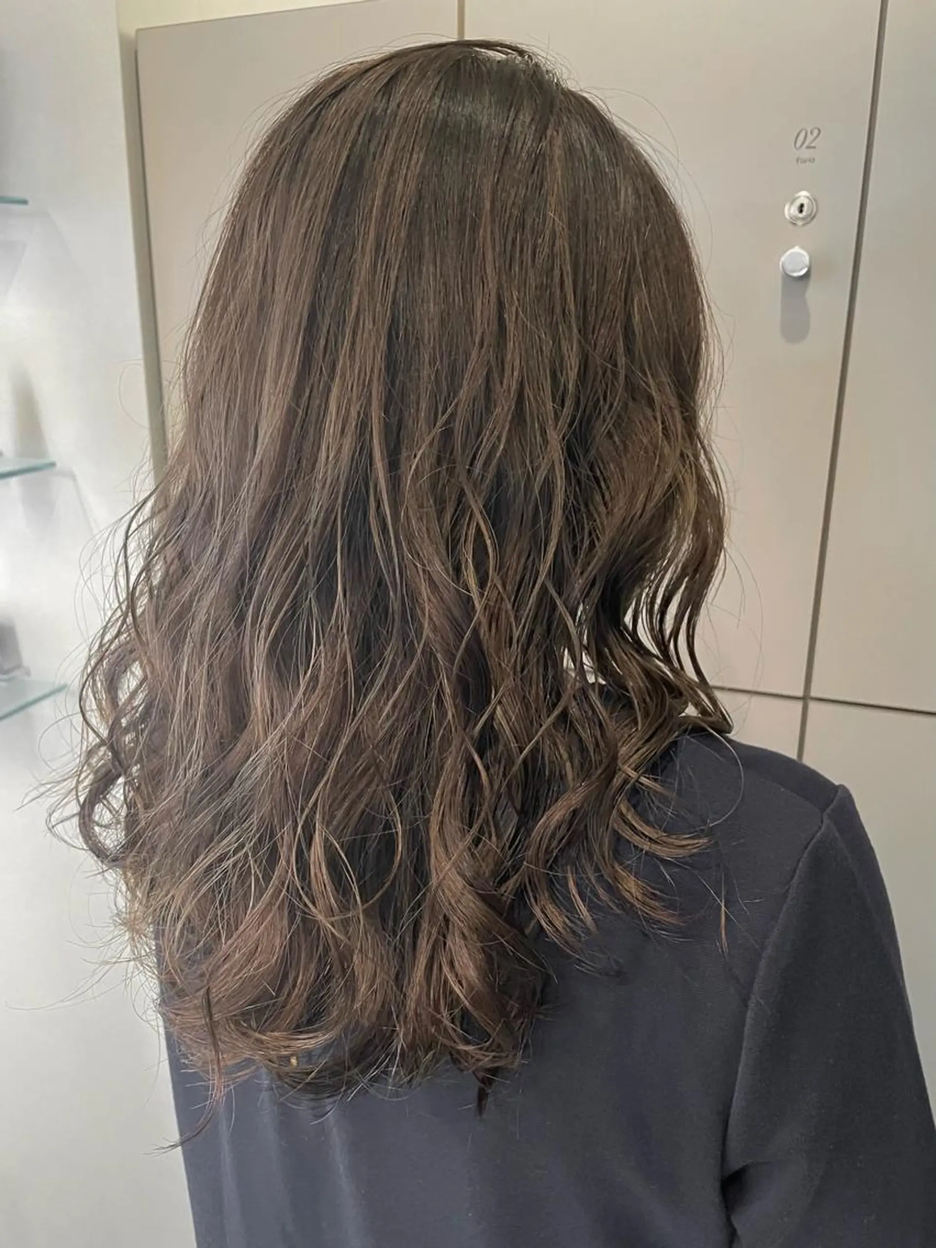 ミディアム 切りっぱなしボブ ショートボブ ミディアムパーマ ミストバング ボブ C’LD hair  produce /シールドヘア所属・モテ髪/ボブ/ショー ト/アダチフウトのヘアスタイル