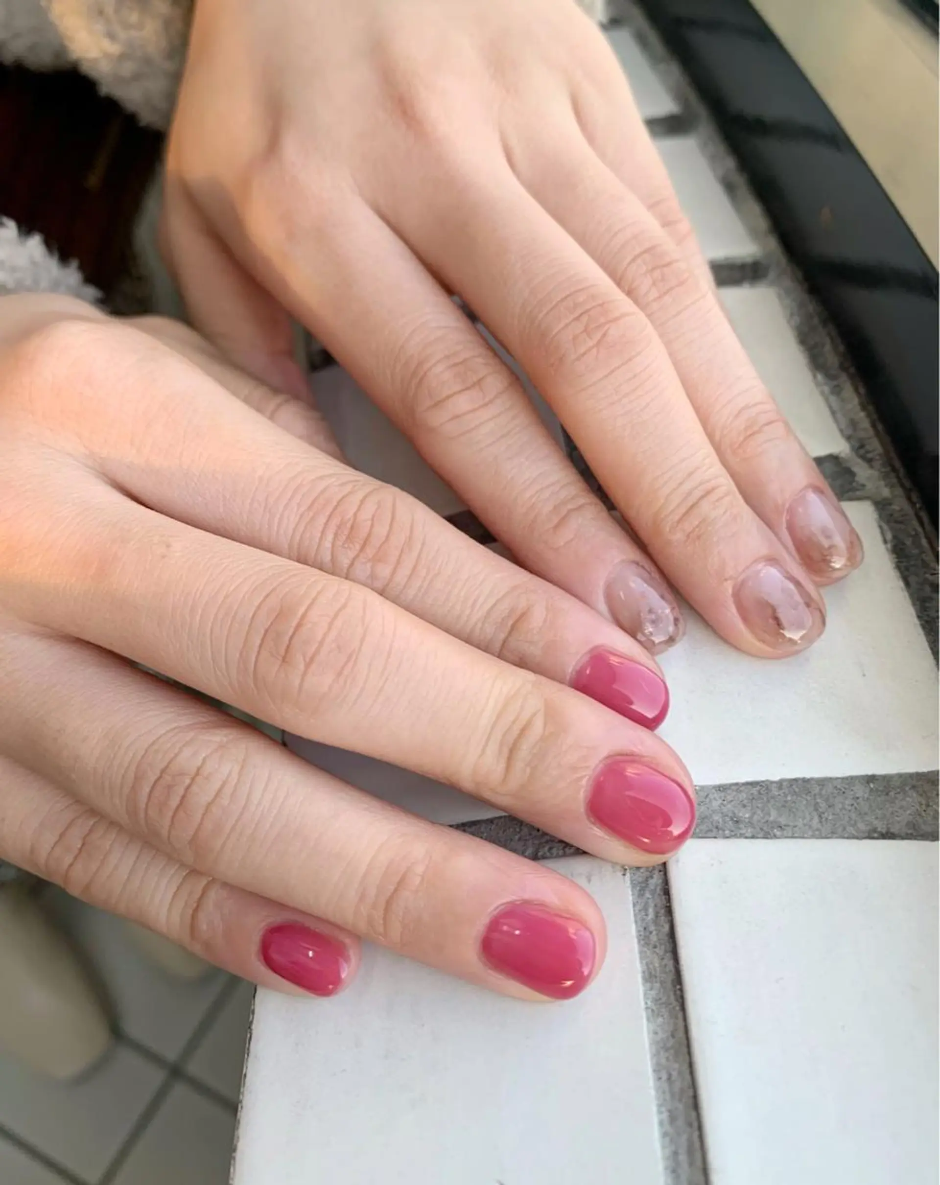 ネイル アートネイル 氷ネイル・うるうるネイル ニュアンスネイル ワンカラーネイル ハンドネイル N.barber / koderaのネイルデザイン