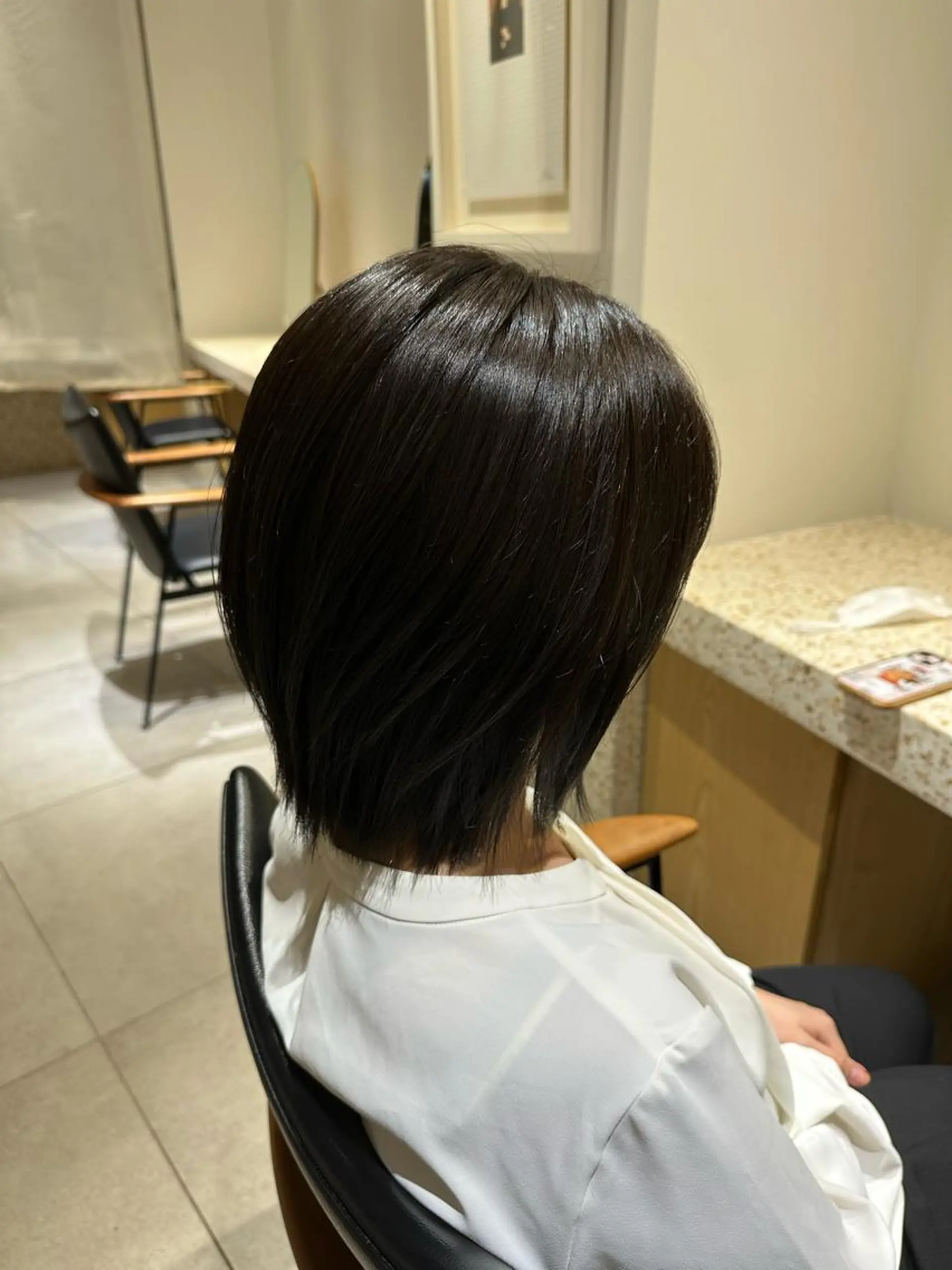 カラー アッシュ ネイビーカラー 和田 あおいのヘアスタイル