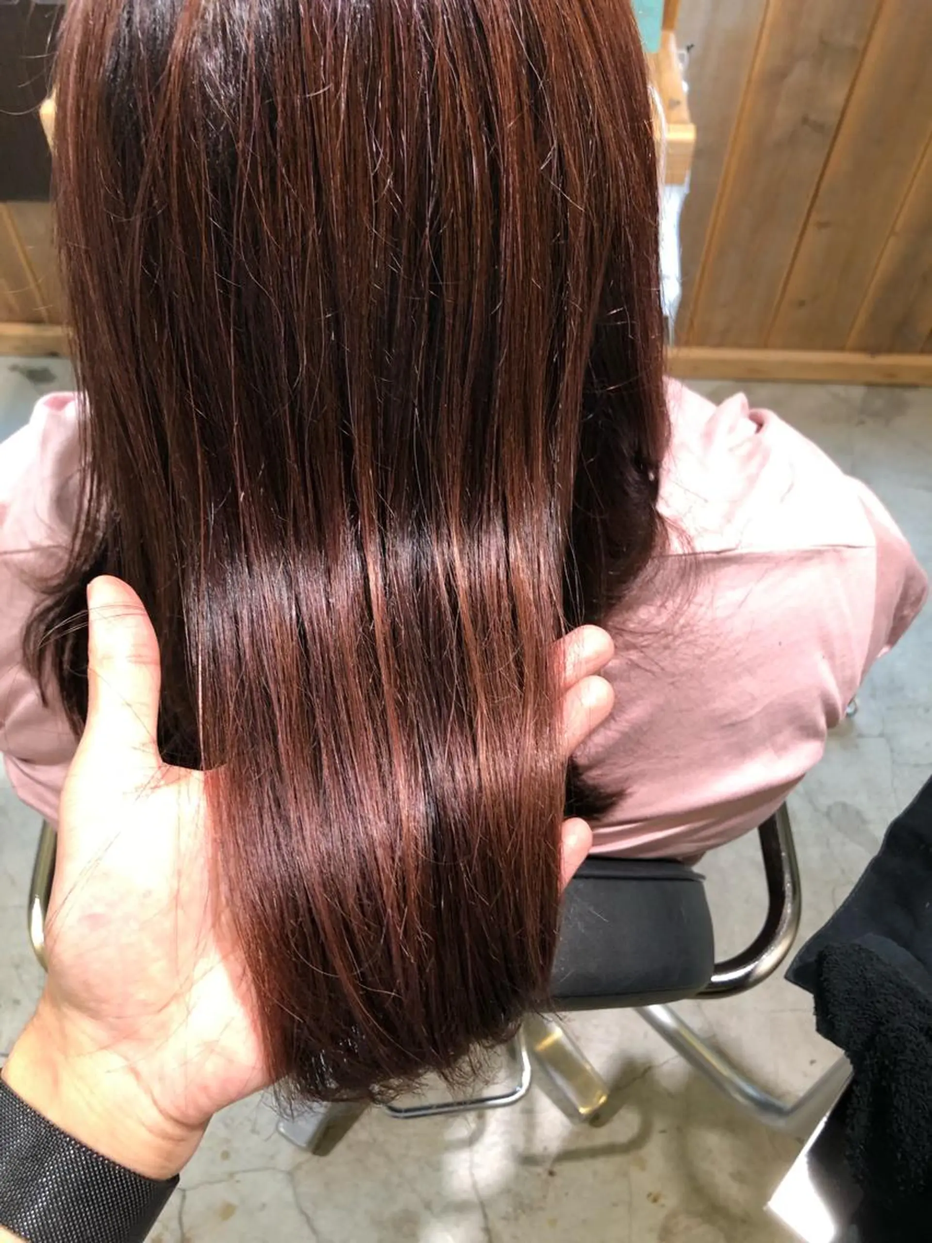ミディアム カラー ベージュカラー ハイライトカラー ピンクカラー ピンクベージュ ハイライト 舘野 太嘉宏のヘアスタイル