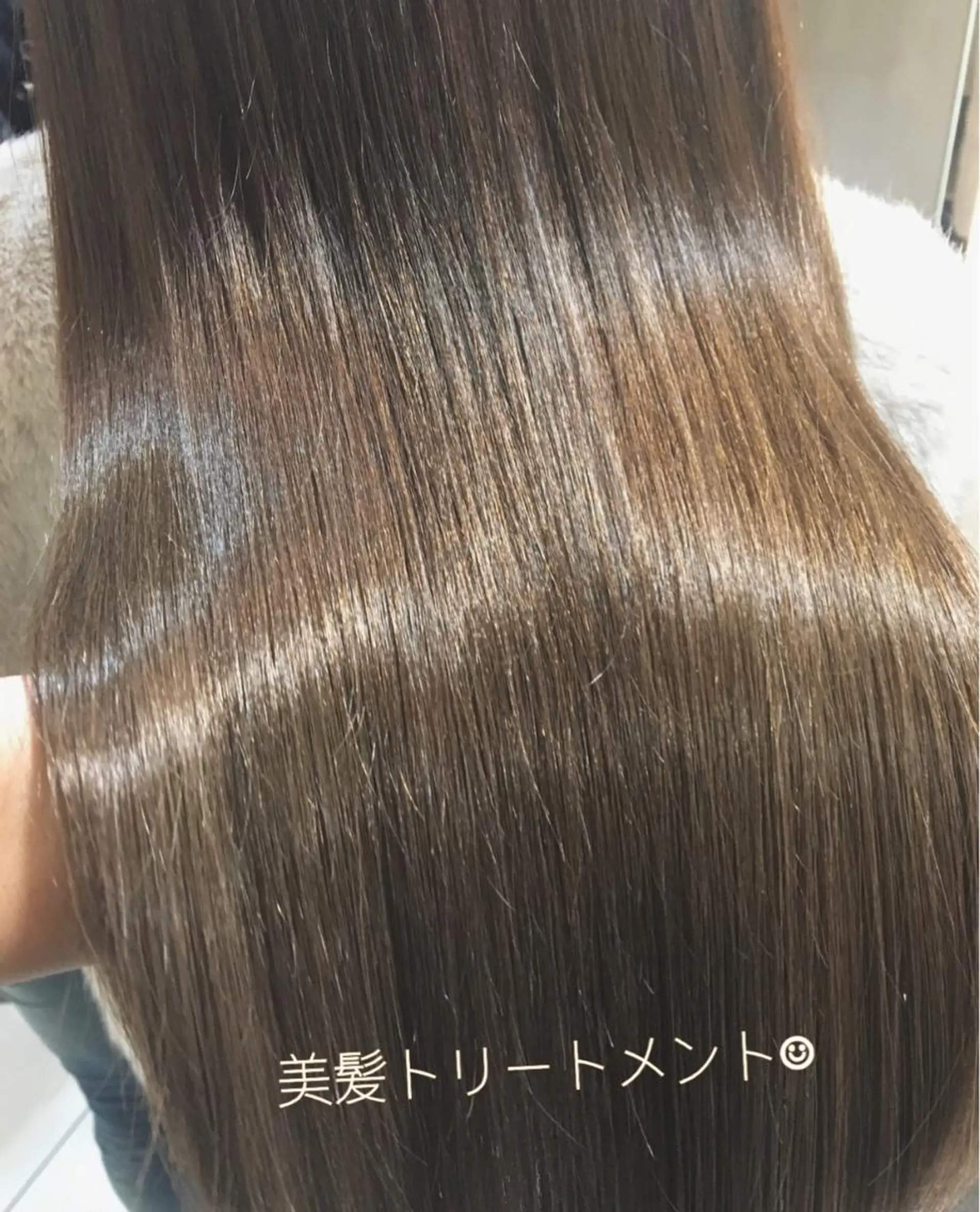 ロング カラー シールエクステ エクステ 髪質改善 トリートメント エクステ　ユノキ リョウタのヘアスタイル