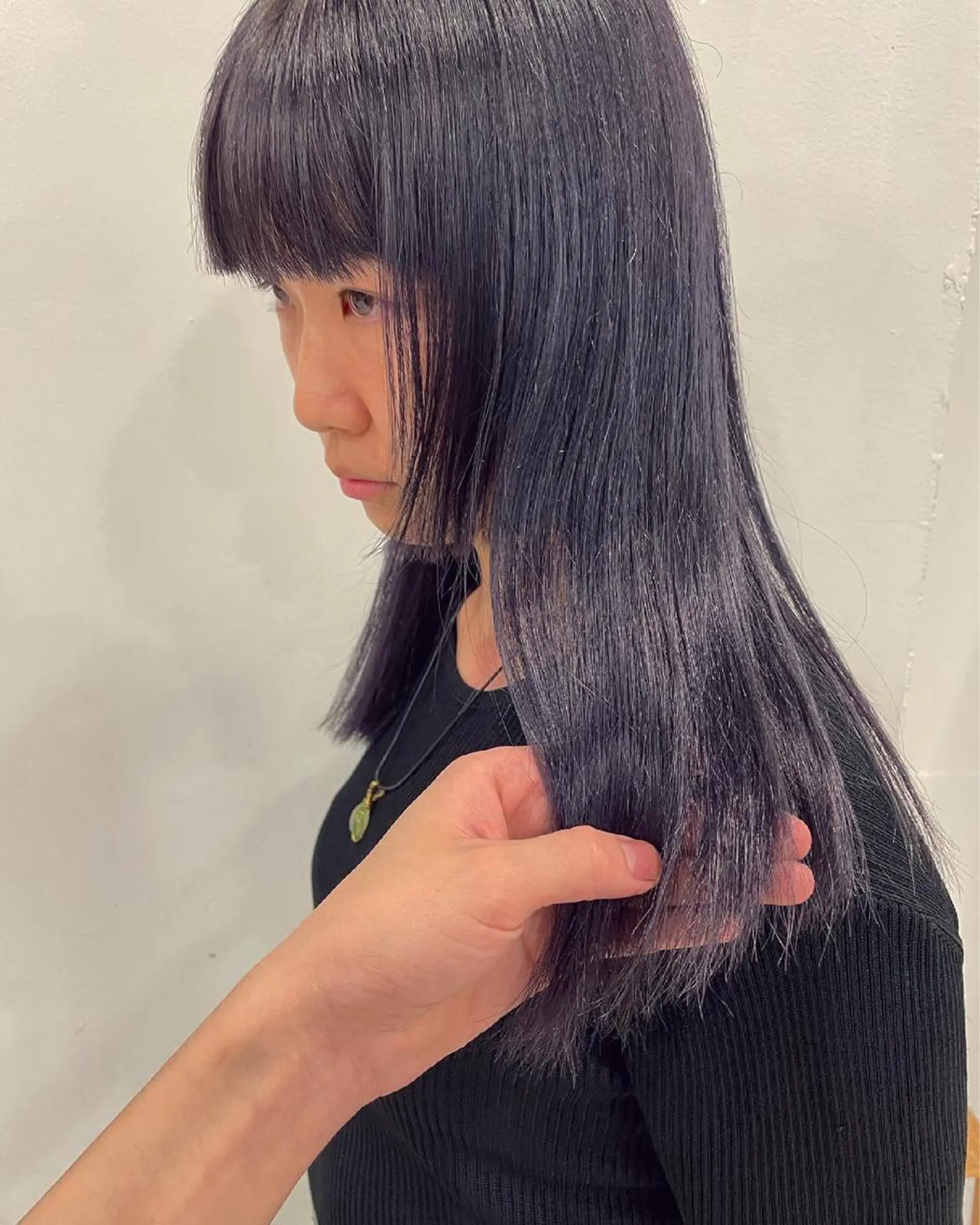 ミディアム カラー ブリーチ ラベンダーカラー パープルカラー 吉田一輝 外国人パーマのヘアスタイル