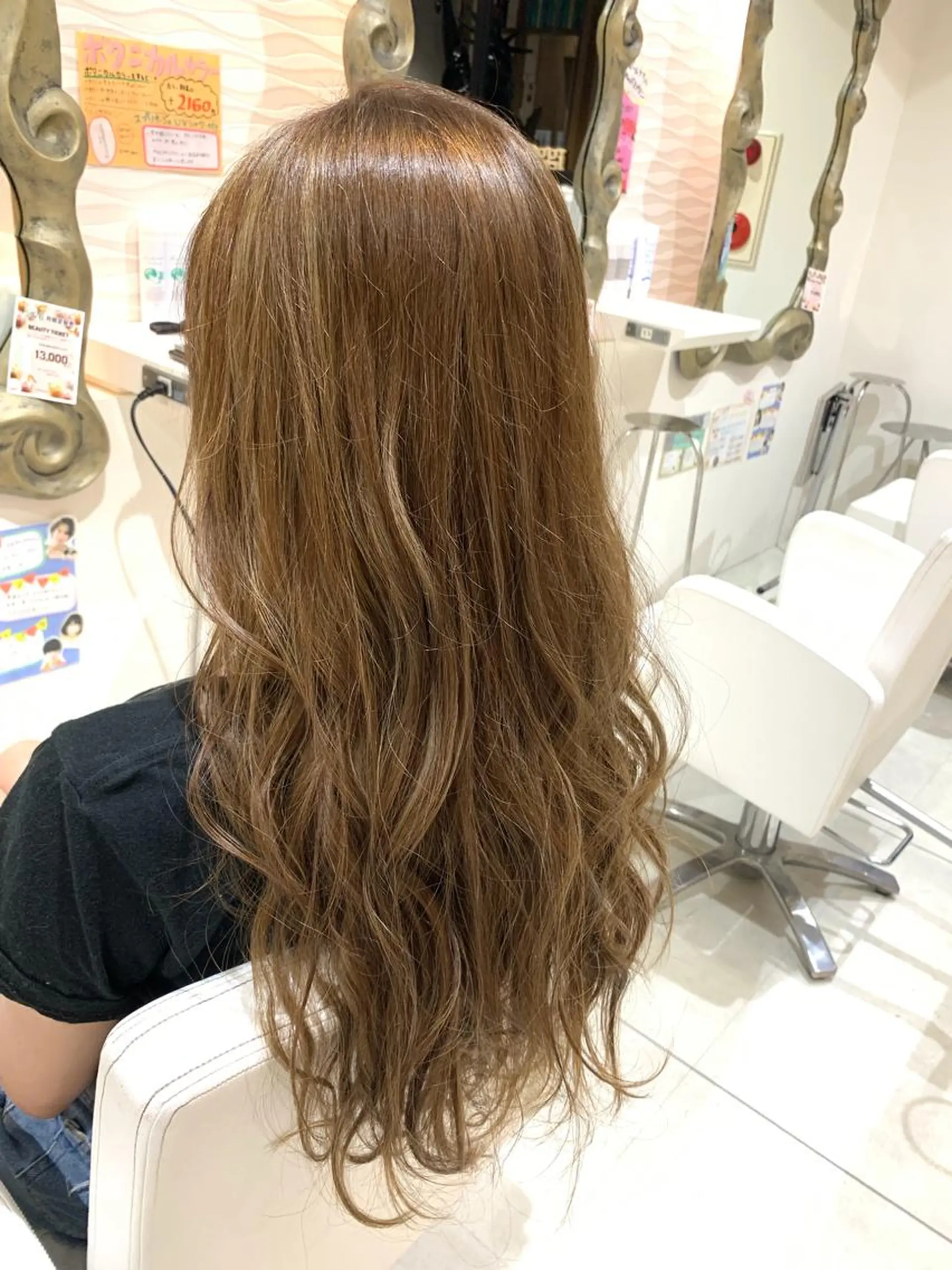 ロング カラー ヘアカラー 松吉 純平のヘアスタイル