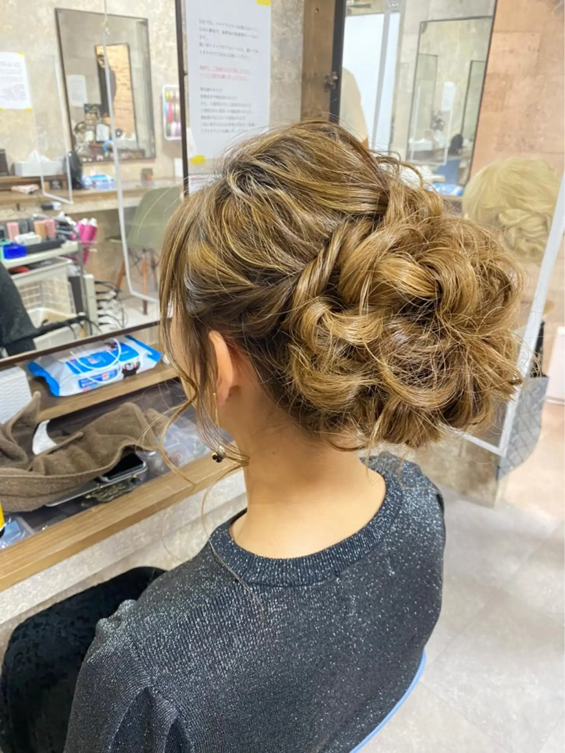 セミロング ヘアアレンジ Achieve 三ノ宮のヘアスタイル