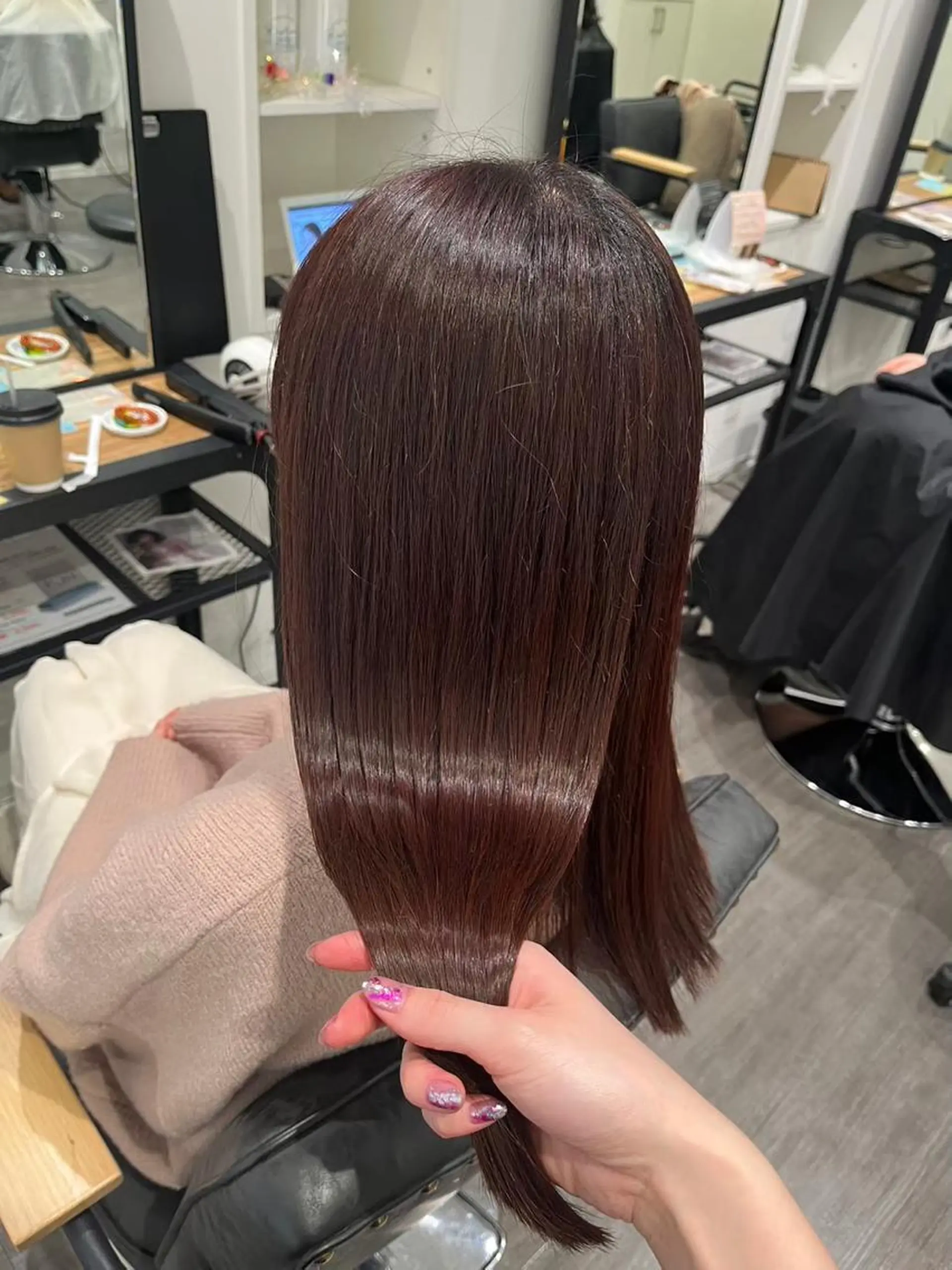 セミロング 片平 帆香のヘアスタイル