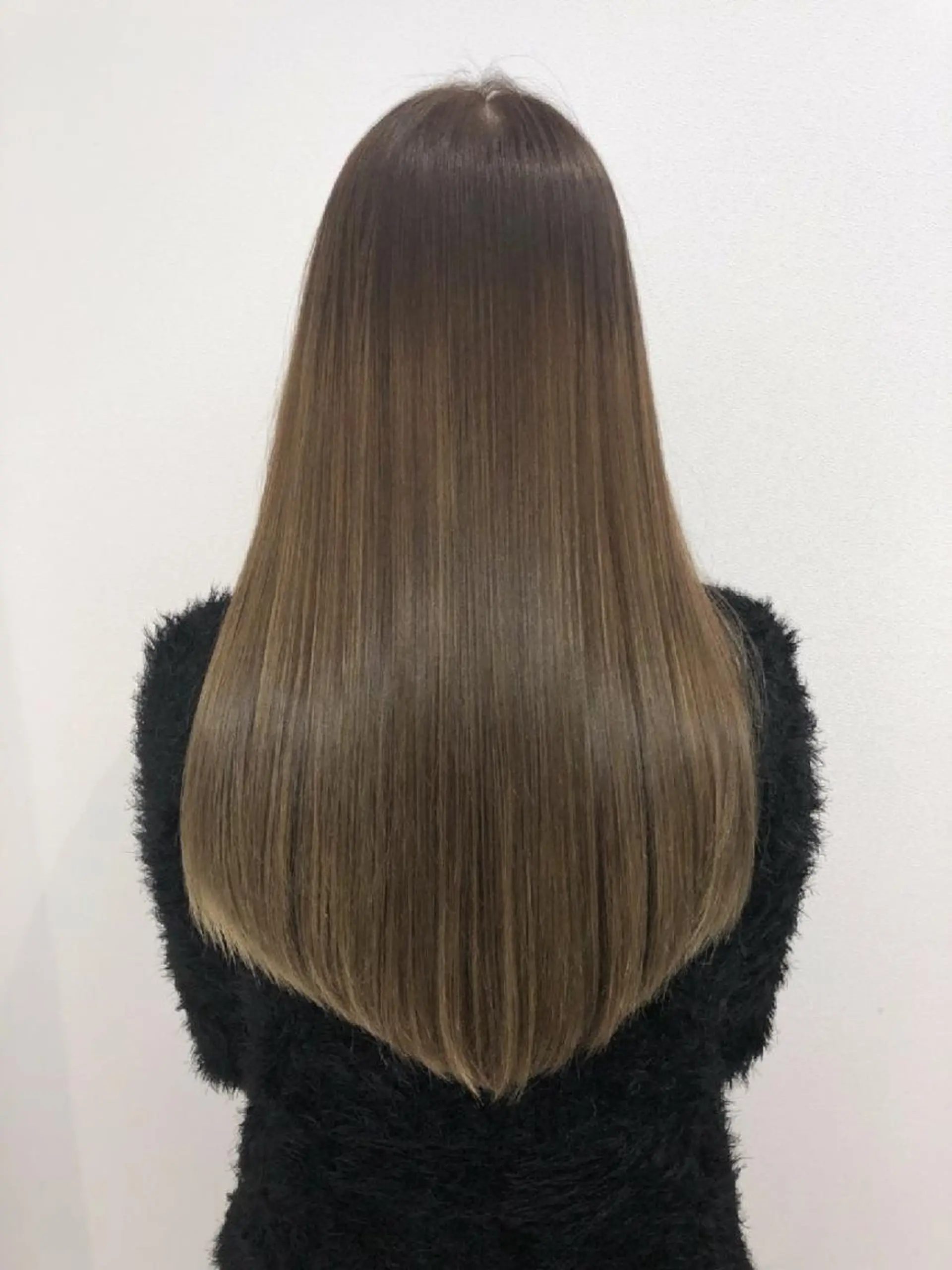 セミロング 縮毛矯正 ASTA所属・kato takashiのヘアスタイル