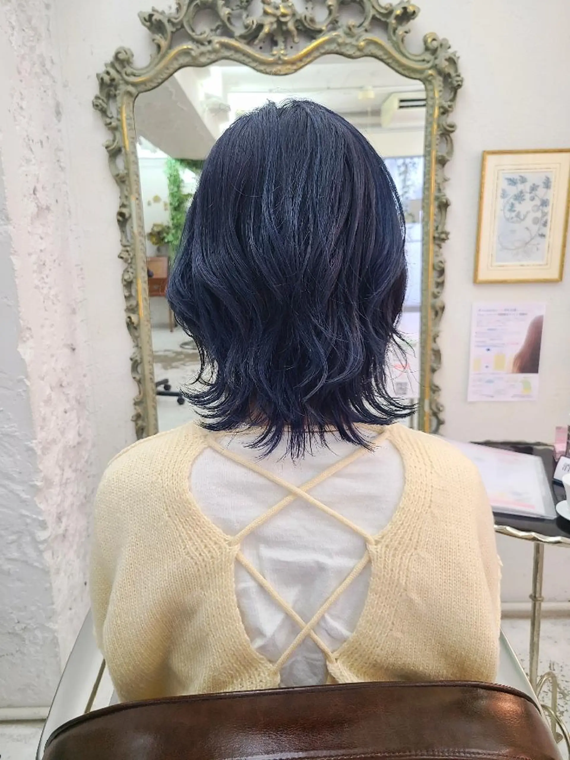 ショート カラー 坪井 佑美のヘアスタイル