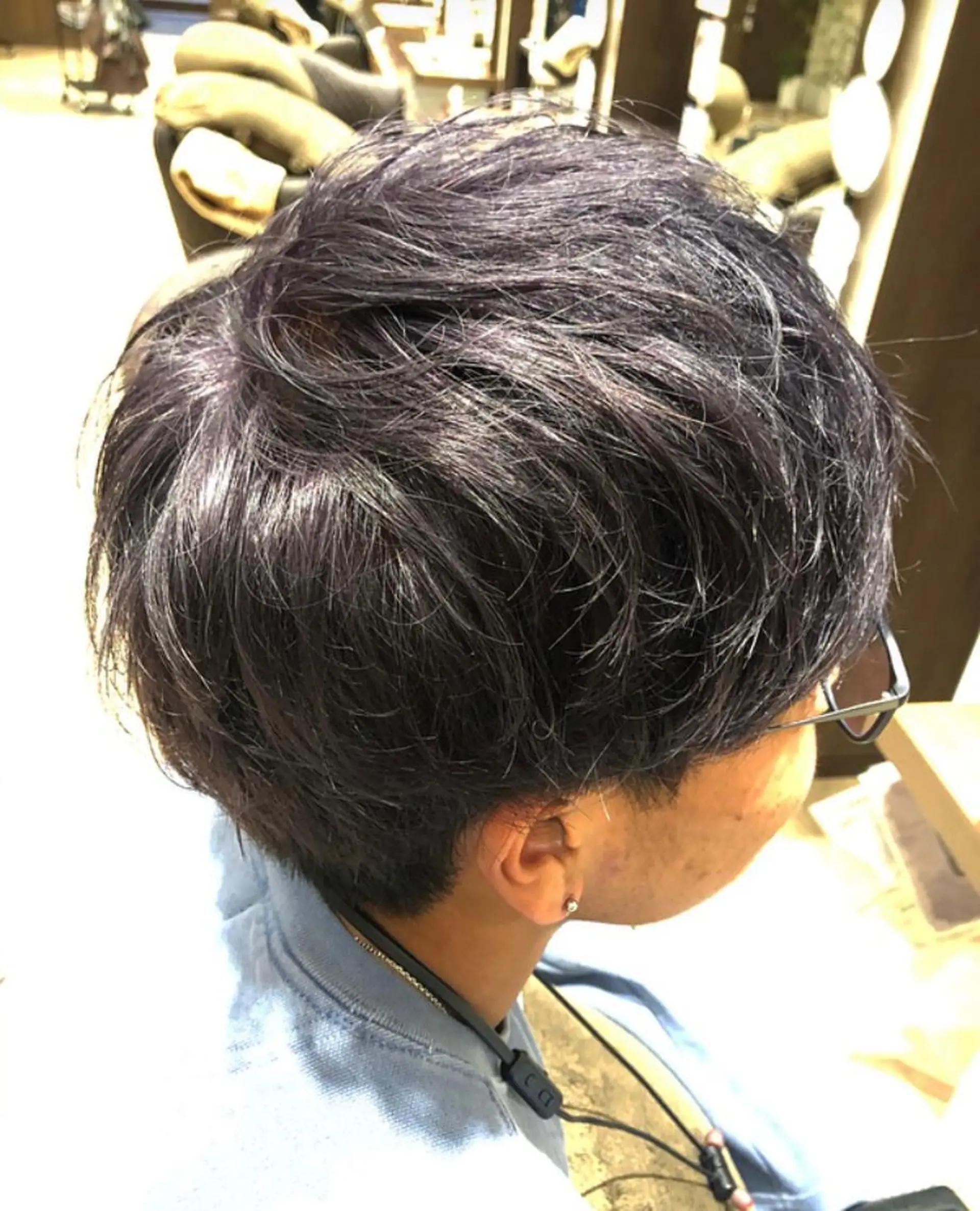 カラー メンズ バイオレットカラー 石毛 ひかるのヘアスタイル