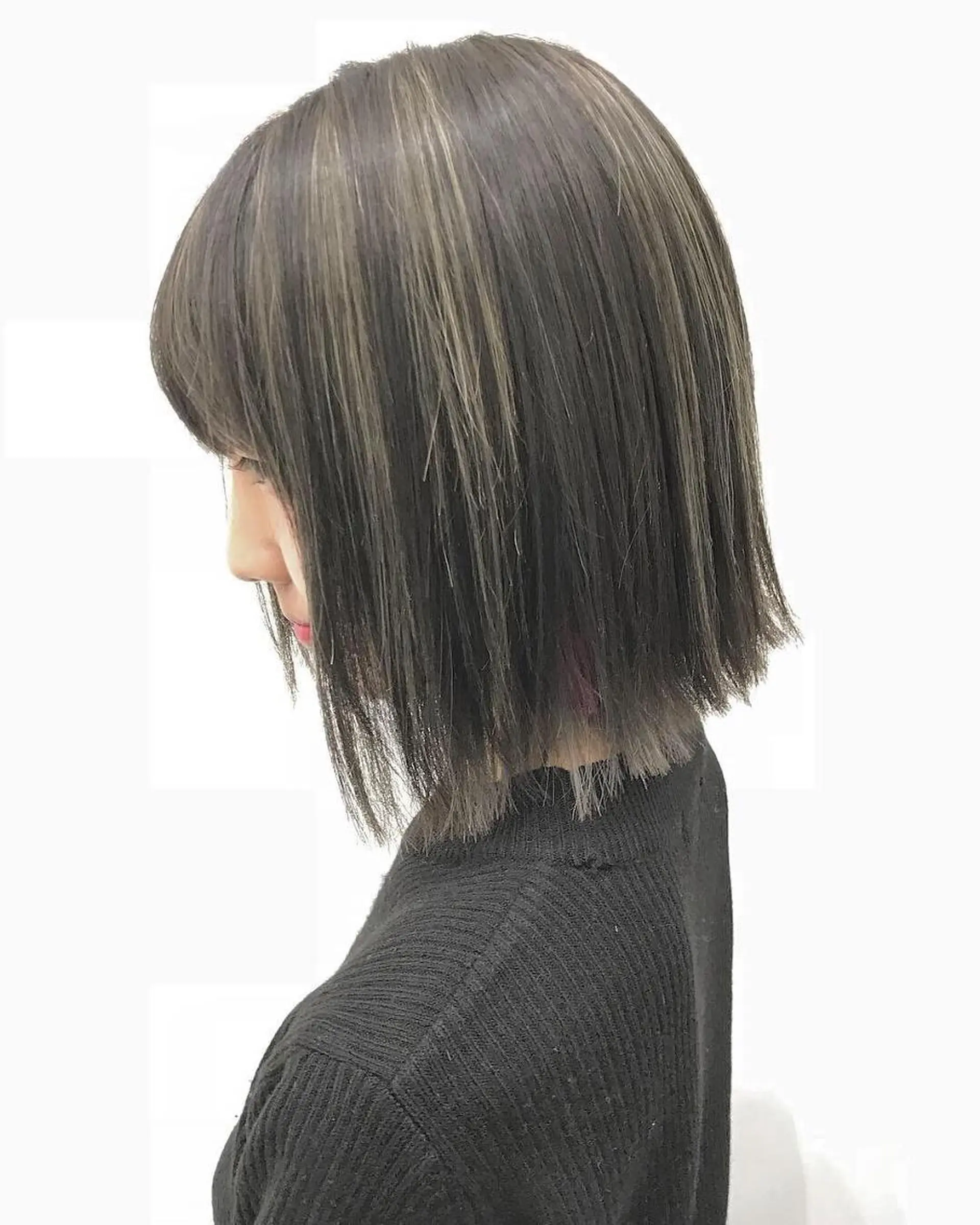 ミディアム カラー EARTH/A東川 優美のヘアスタイル