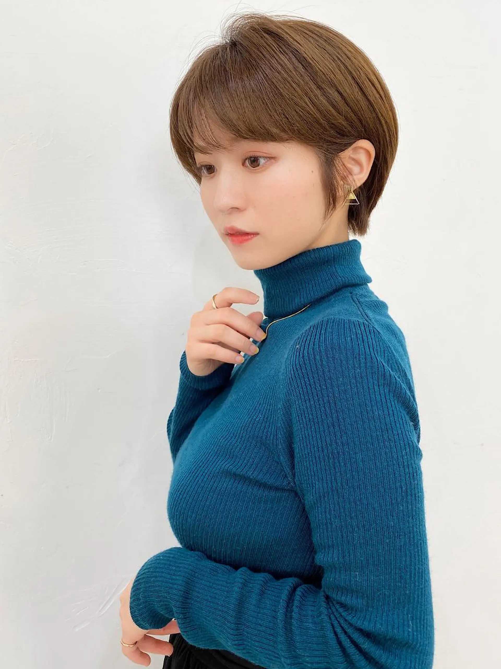 ショート カラー カット ROCCAhair 指名なしのヘアスタイル