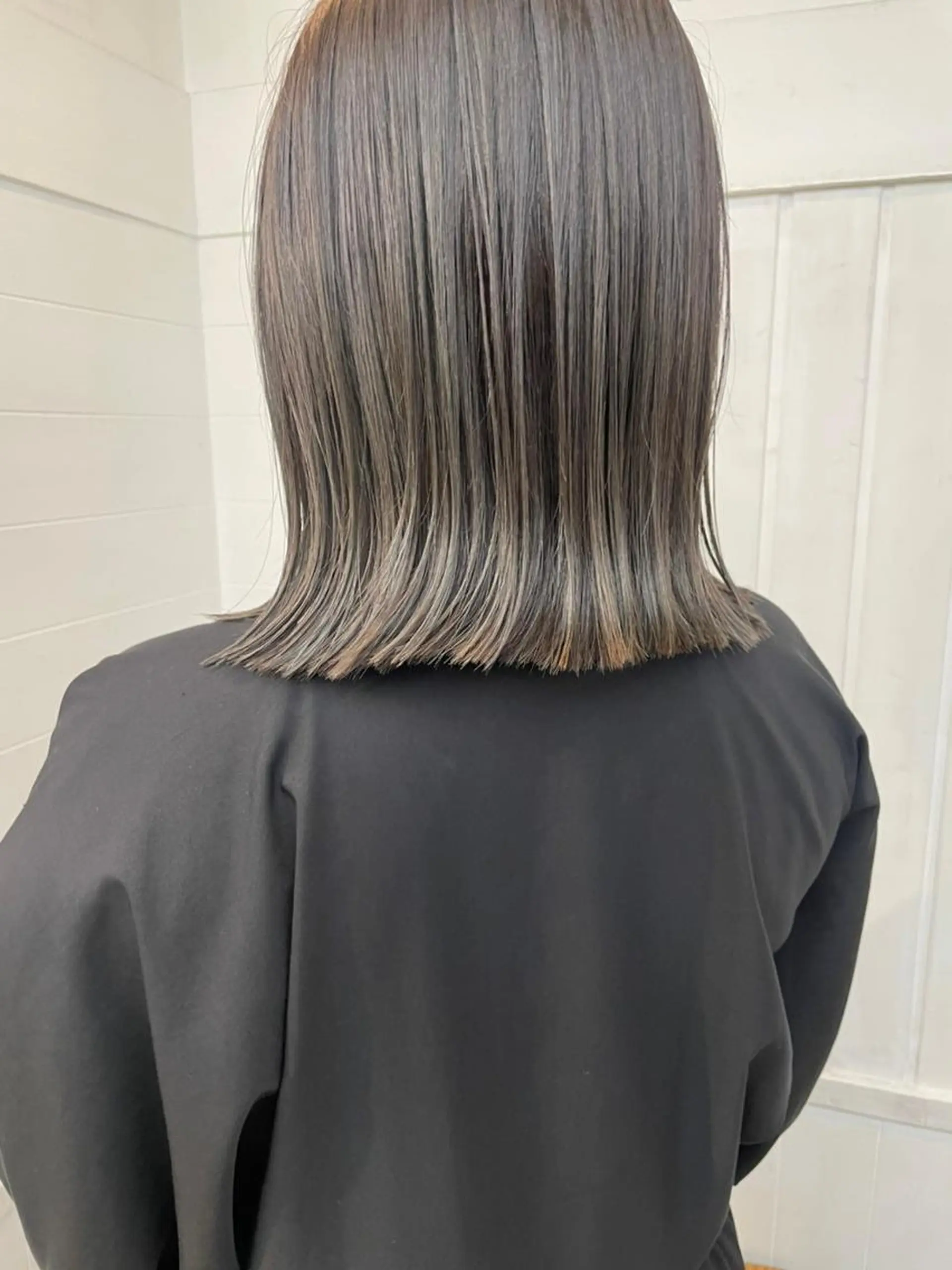 ミディアム カラー パーマ ヘアアレンジ ミディアムパーマ アディクシーカラー アッシュ バレイヤージュ ミストバング カット ヘアカラー トリートメント 【N°deseo】 吉祥寺のヘアスタイル