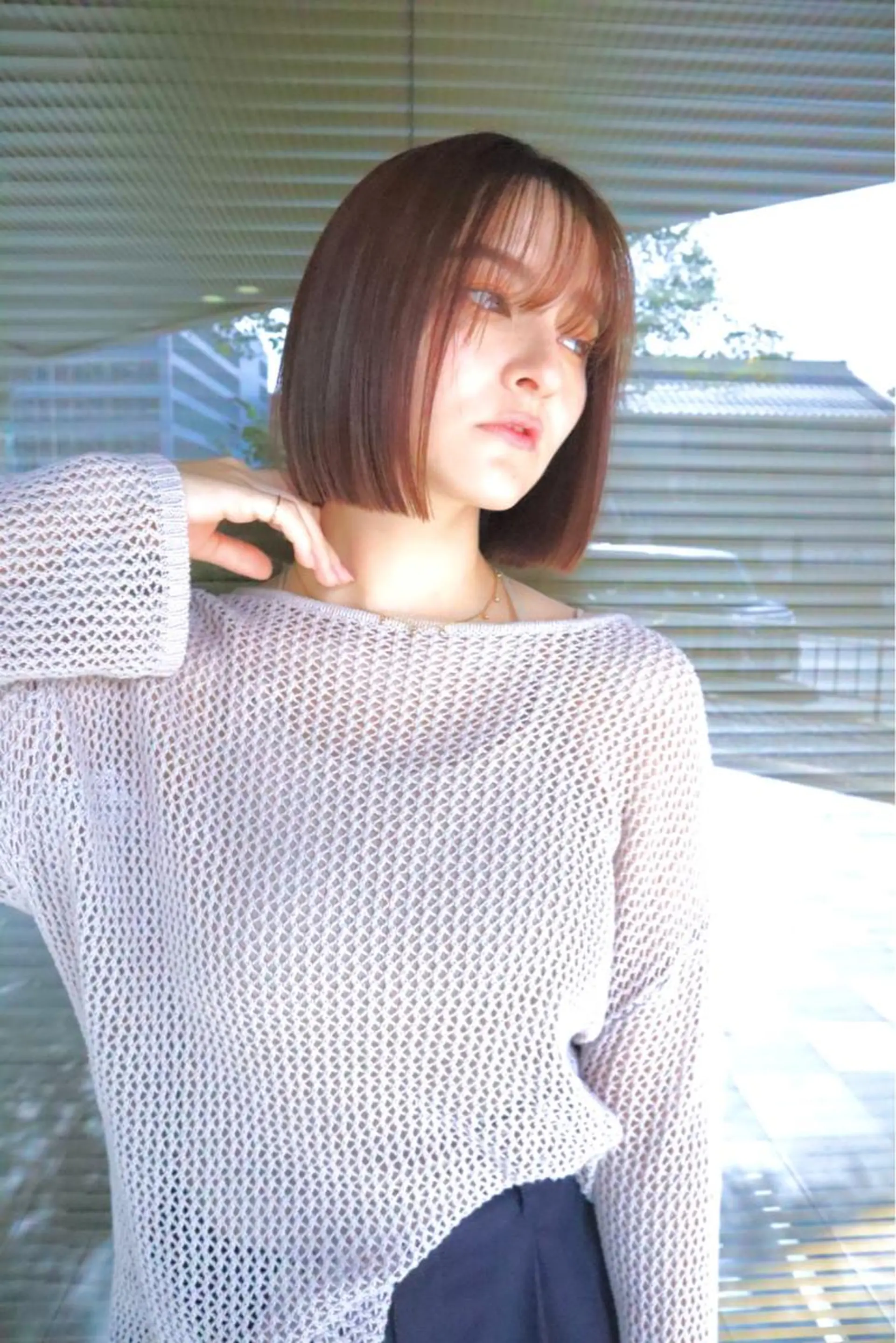 ショート カラー 小町康耀　ボブ /顔周りレイヤーのヘアスタイル
