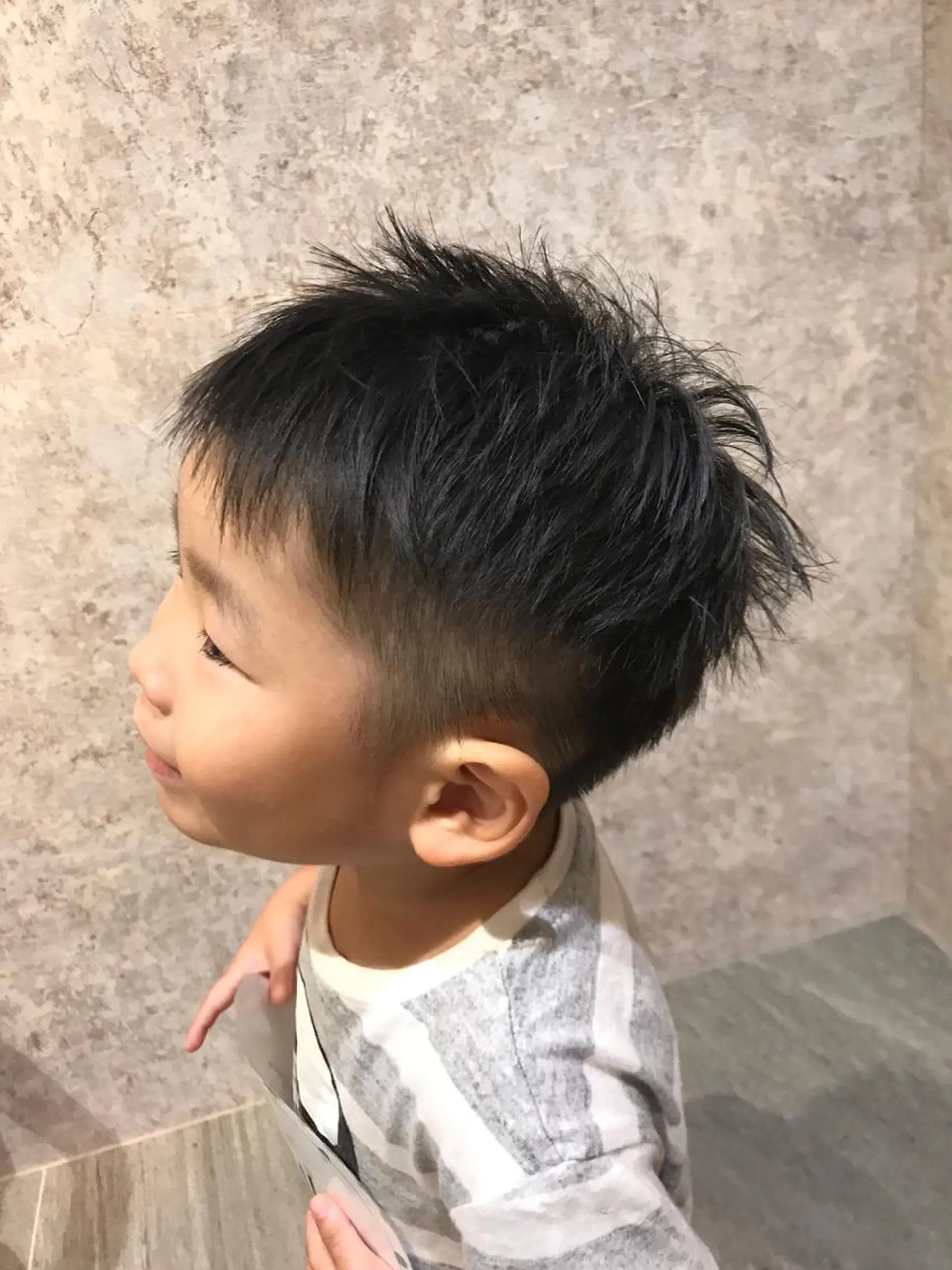 ショート メンズ キッズ 【earth】オガタ 🫧髪質改善縮毛🫧のヘアスタイル