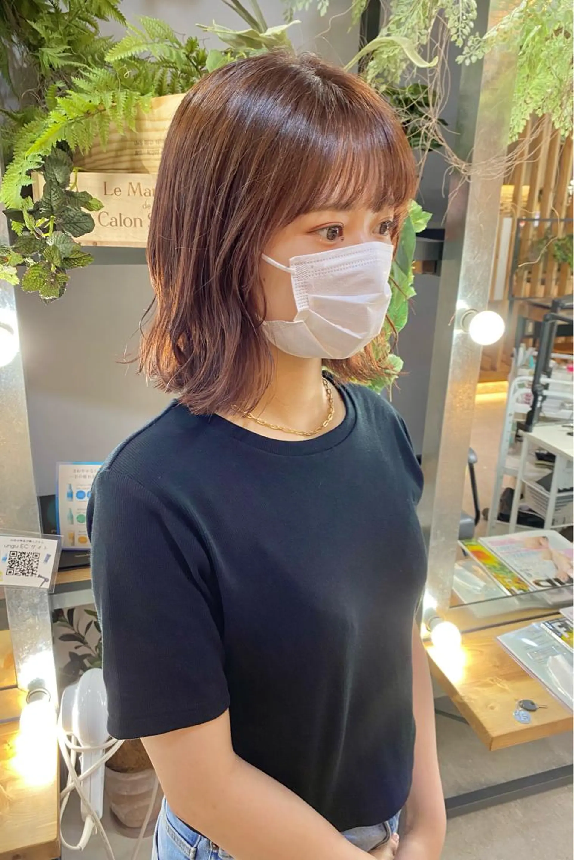 ミディアム カラー 菊地 紗矢のヘアスタイル