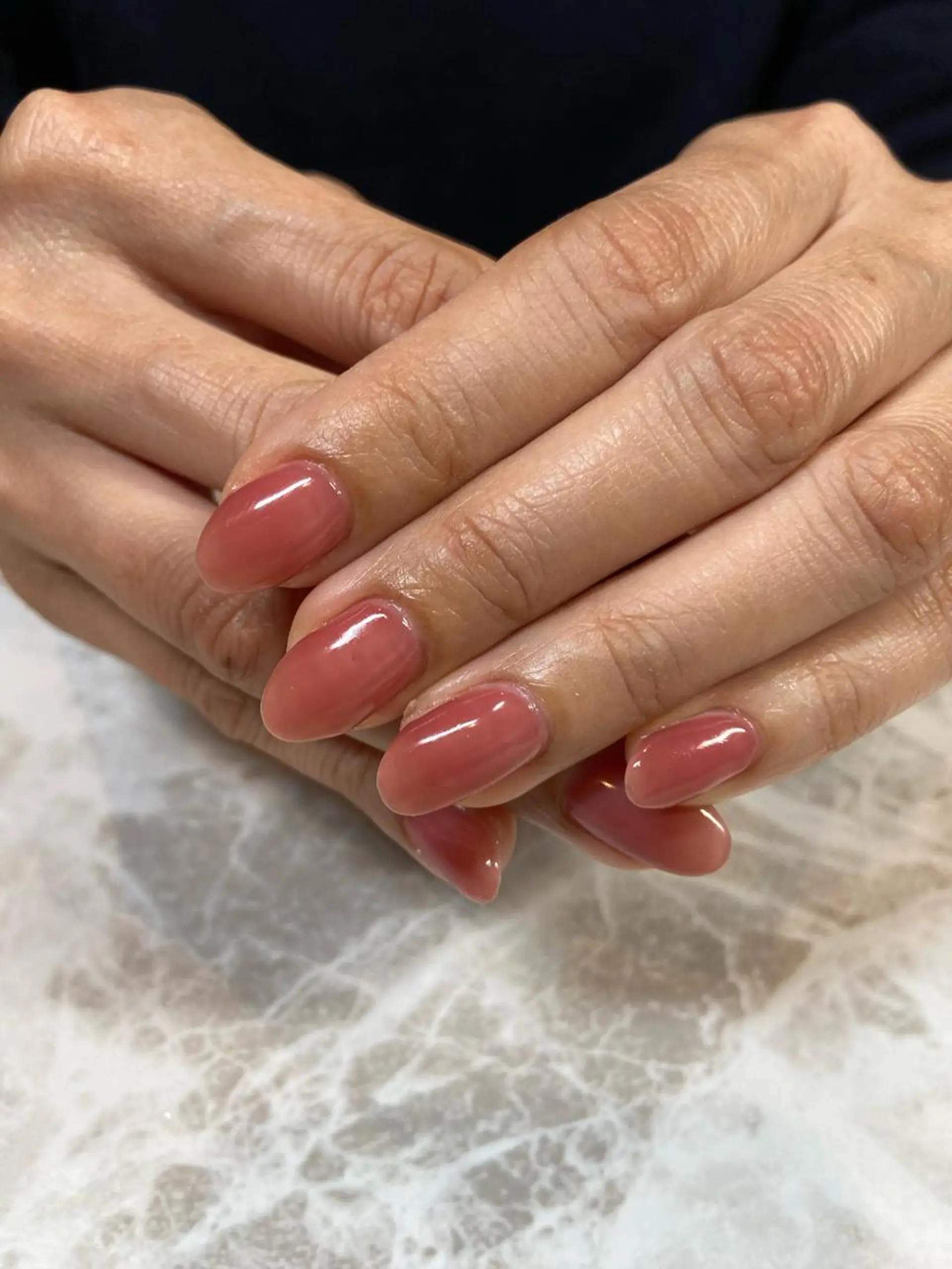 ミディアム ネイル ワンカラーネイル ハンドネイル ネイルサロン ステラのネイルデザイン