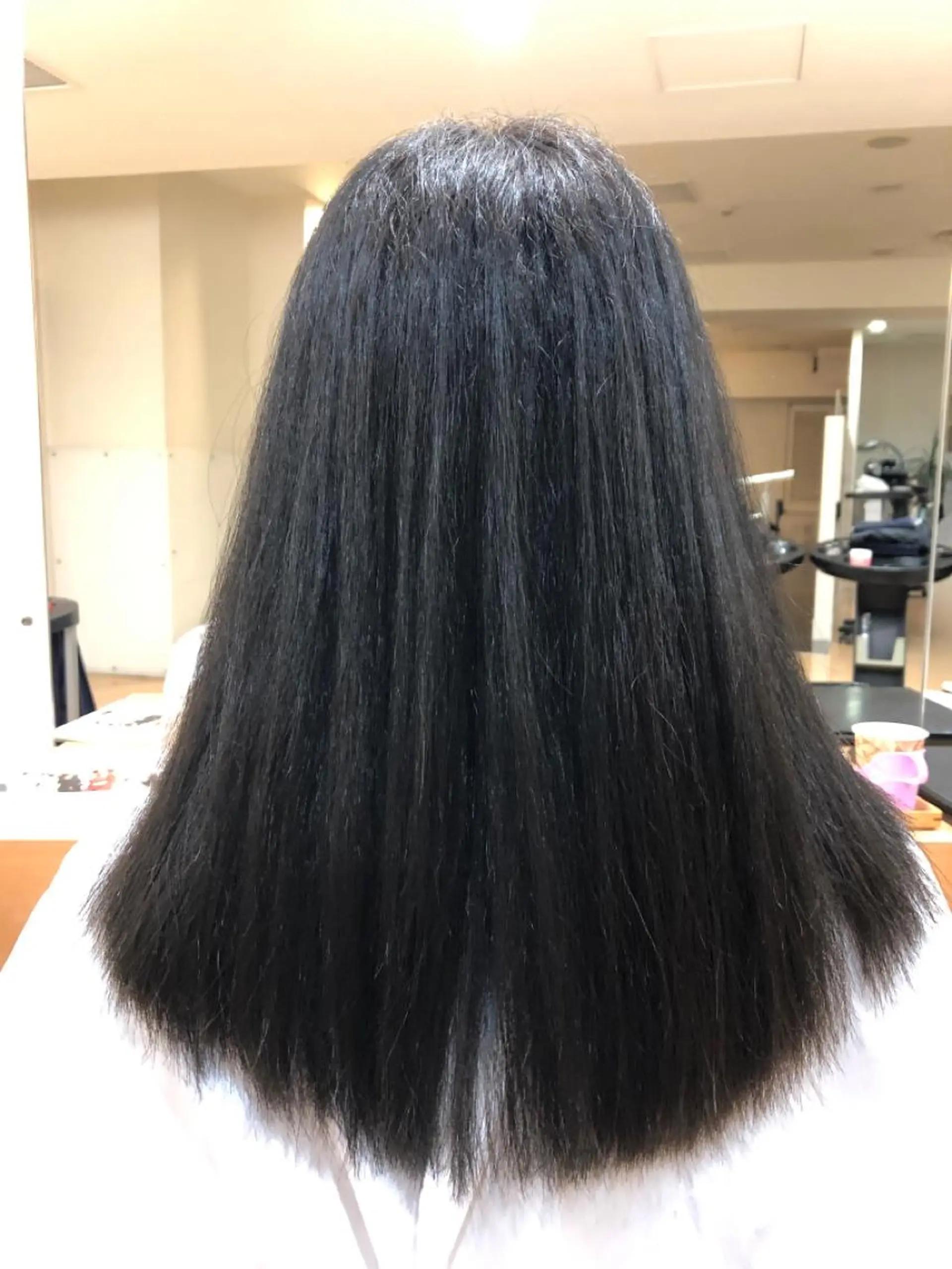 セミロング カラー mod'shair船橋所属・ムロオカ ヨシキのヘアスタイル