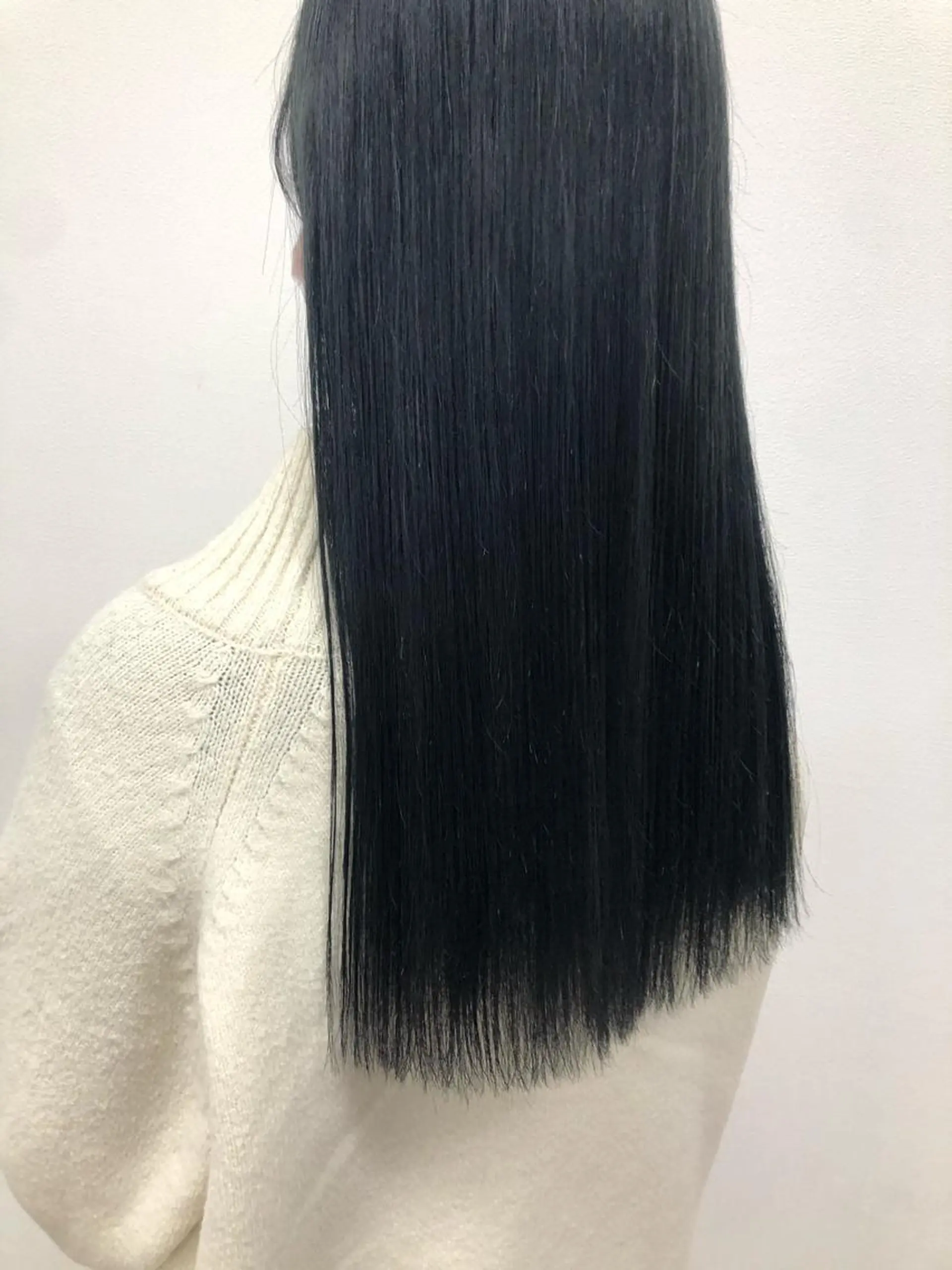 ロング カット ヘアカラー トリートメント シンタニ ナオトのヘアスタイル
