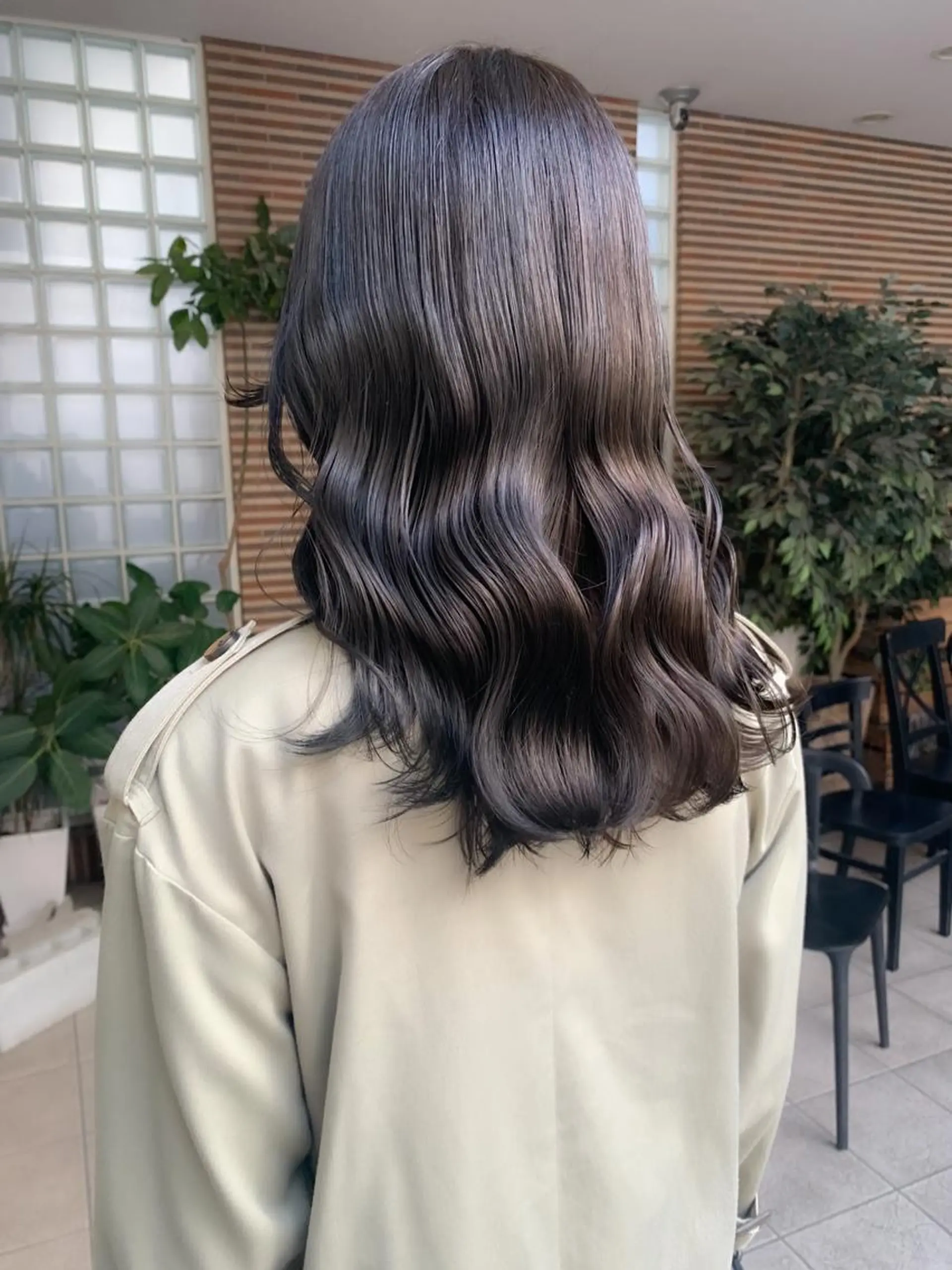 ロング カラー ラベンダーカラー ヘアカラー トリートメント 小森 祐希のヘアスタイル