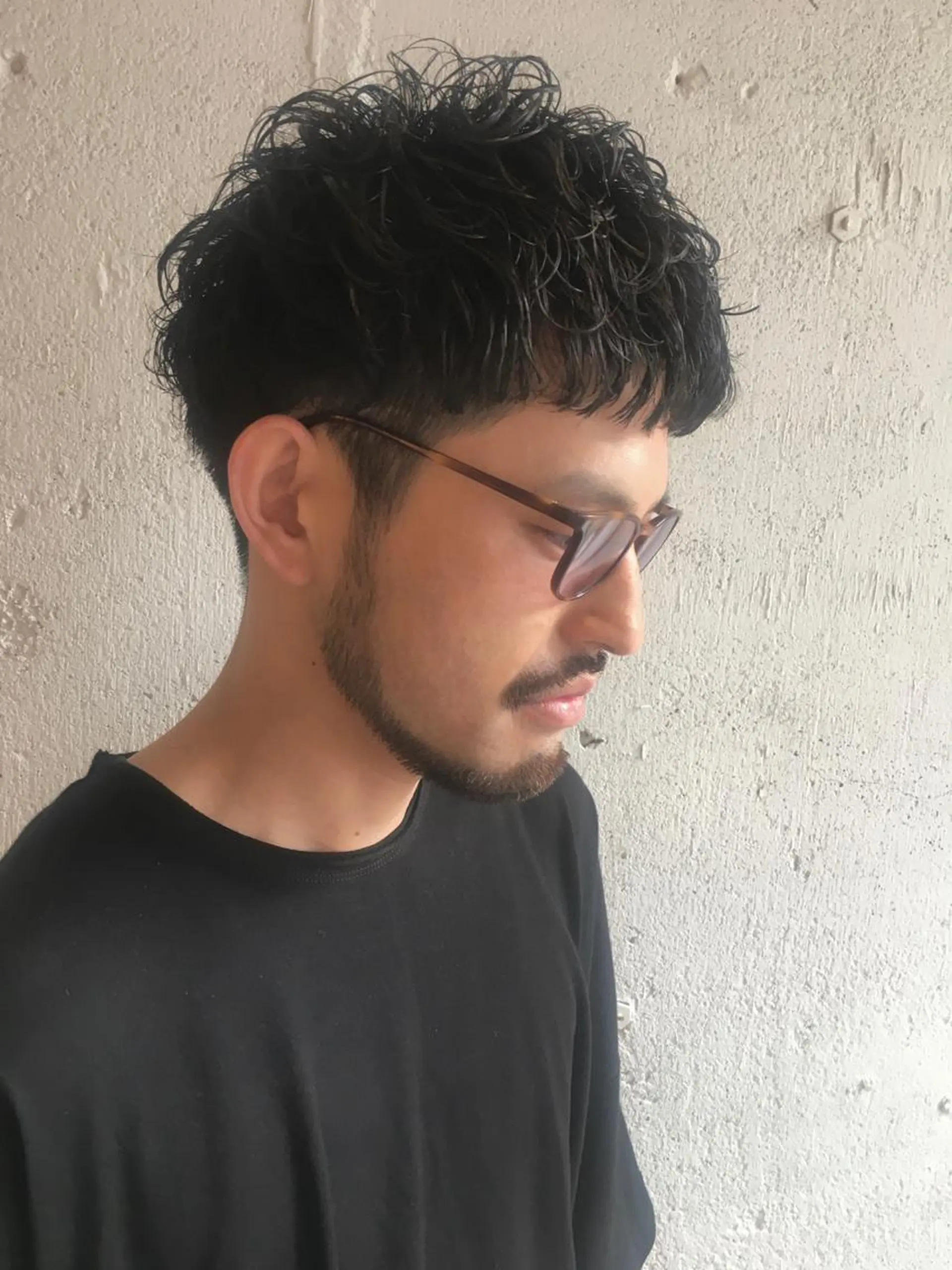 ショート パーマ メンズ Fuuu《フゥ》所属・シノザキ シンゴのヘアスタイル