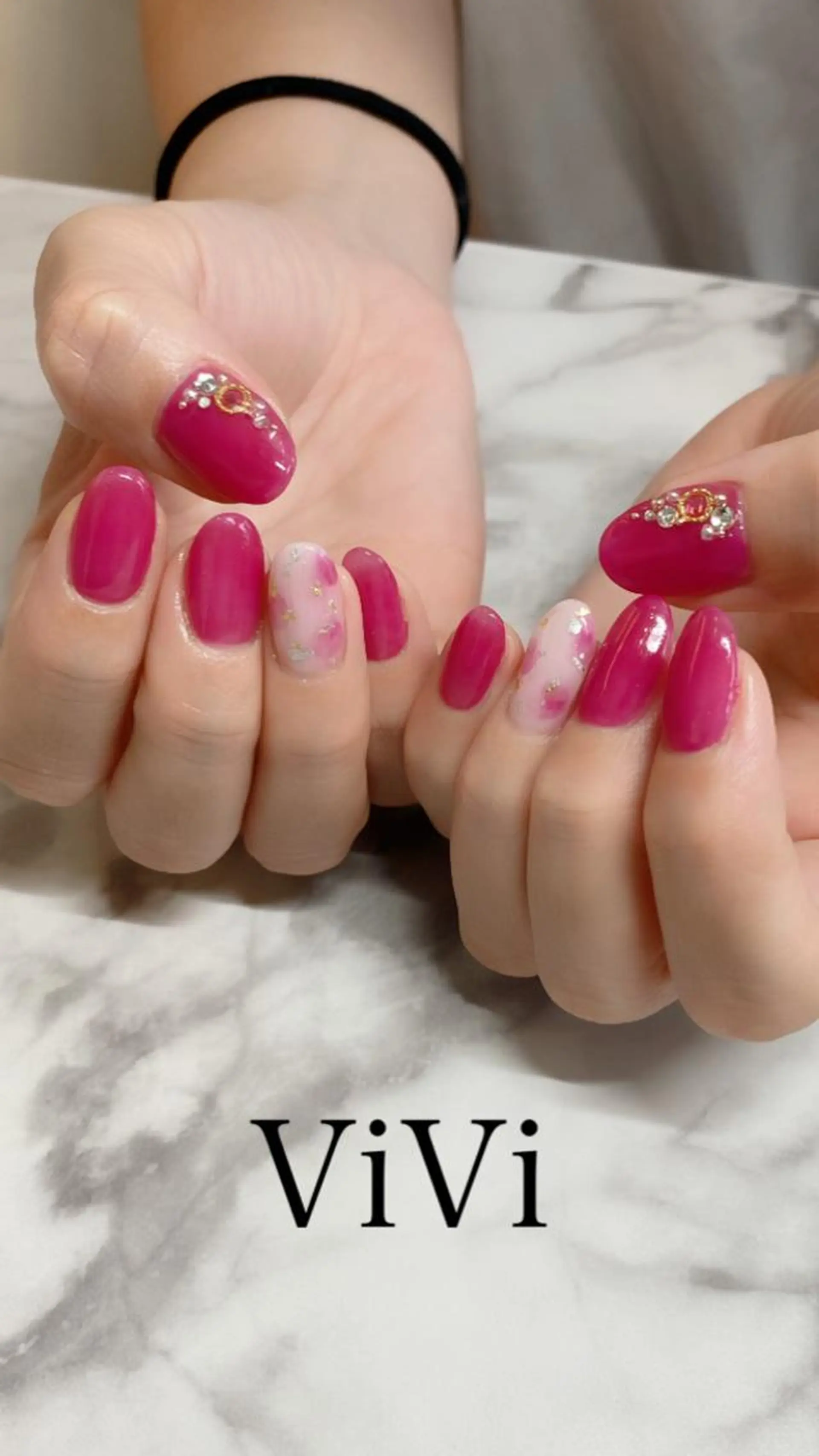 ネイル ハンドネイル nailsalon ViViのネイルデザイン