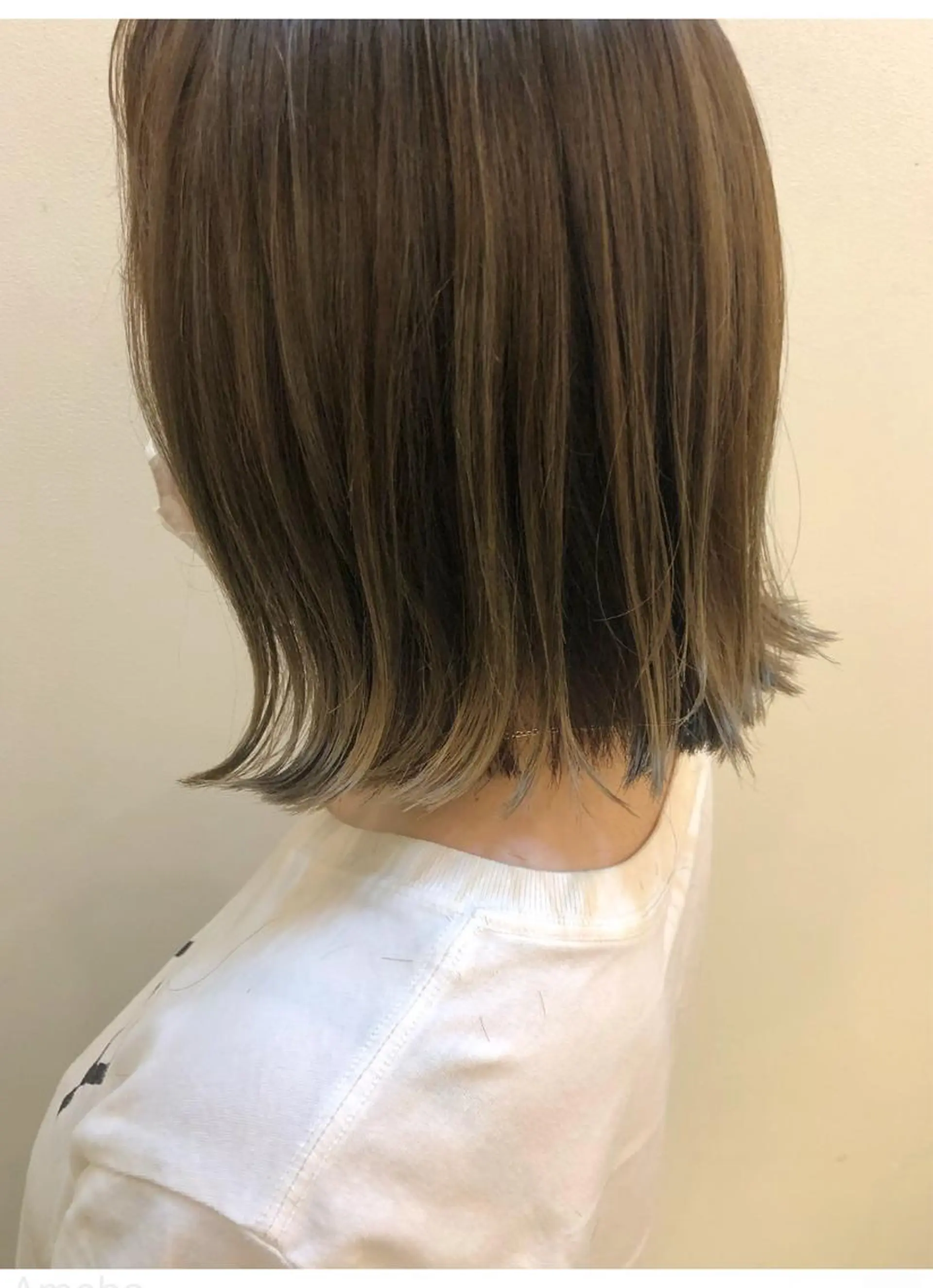 ミディアム カラー ベージュカラー ハイライトカラー ハイライト ヘアカラー トリートメント 坂田 友梨奈のヘアスタイル