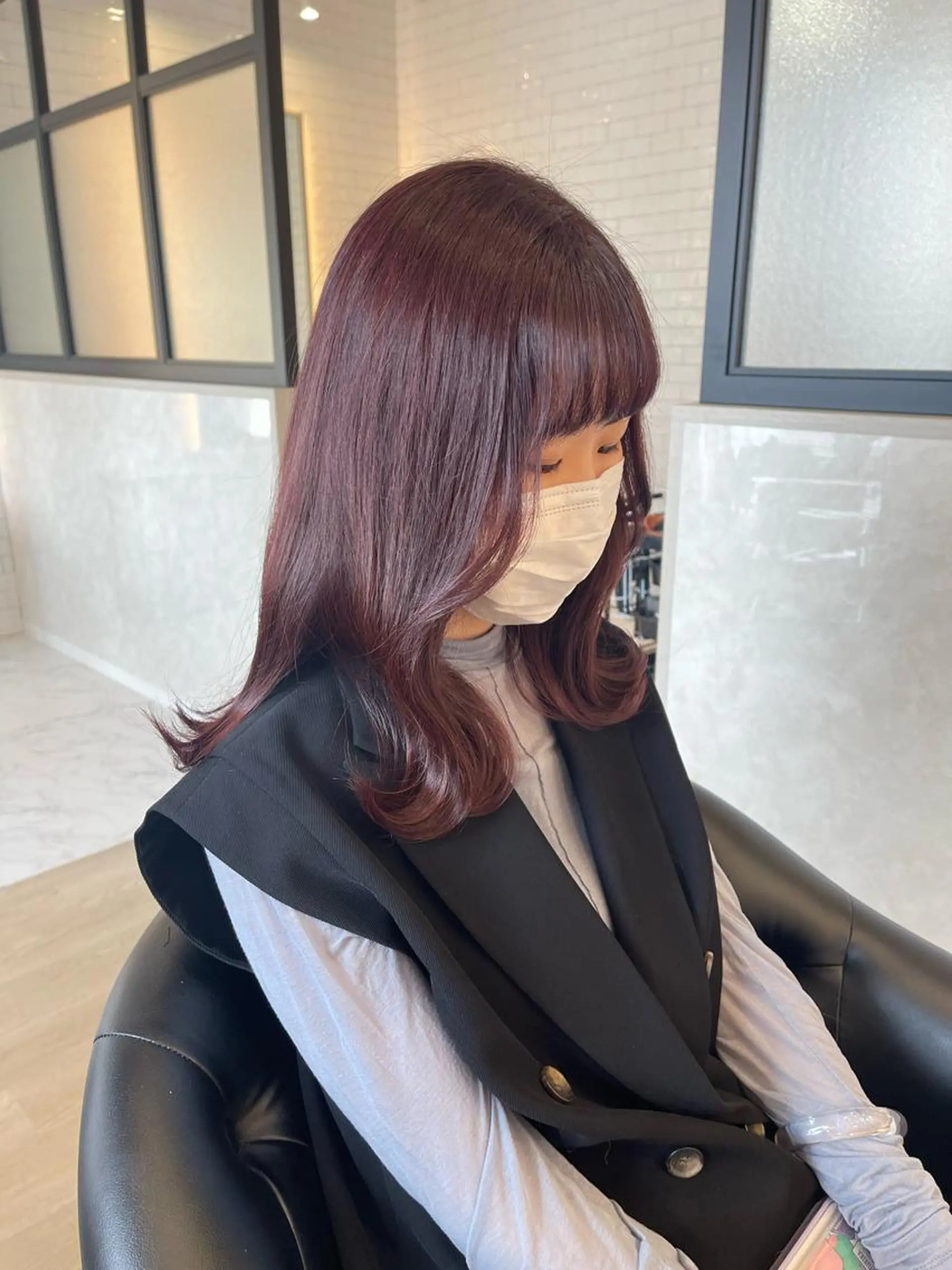 セミロング カラー カット ヘアカラー トリートメント &chaLme   心斎橋所属・emi/髪質改善/ 韓国風/艶カラーのヘアスタイル