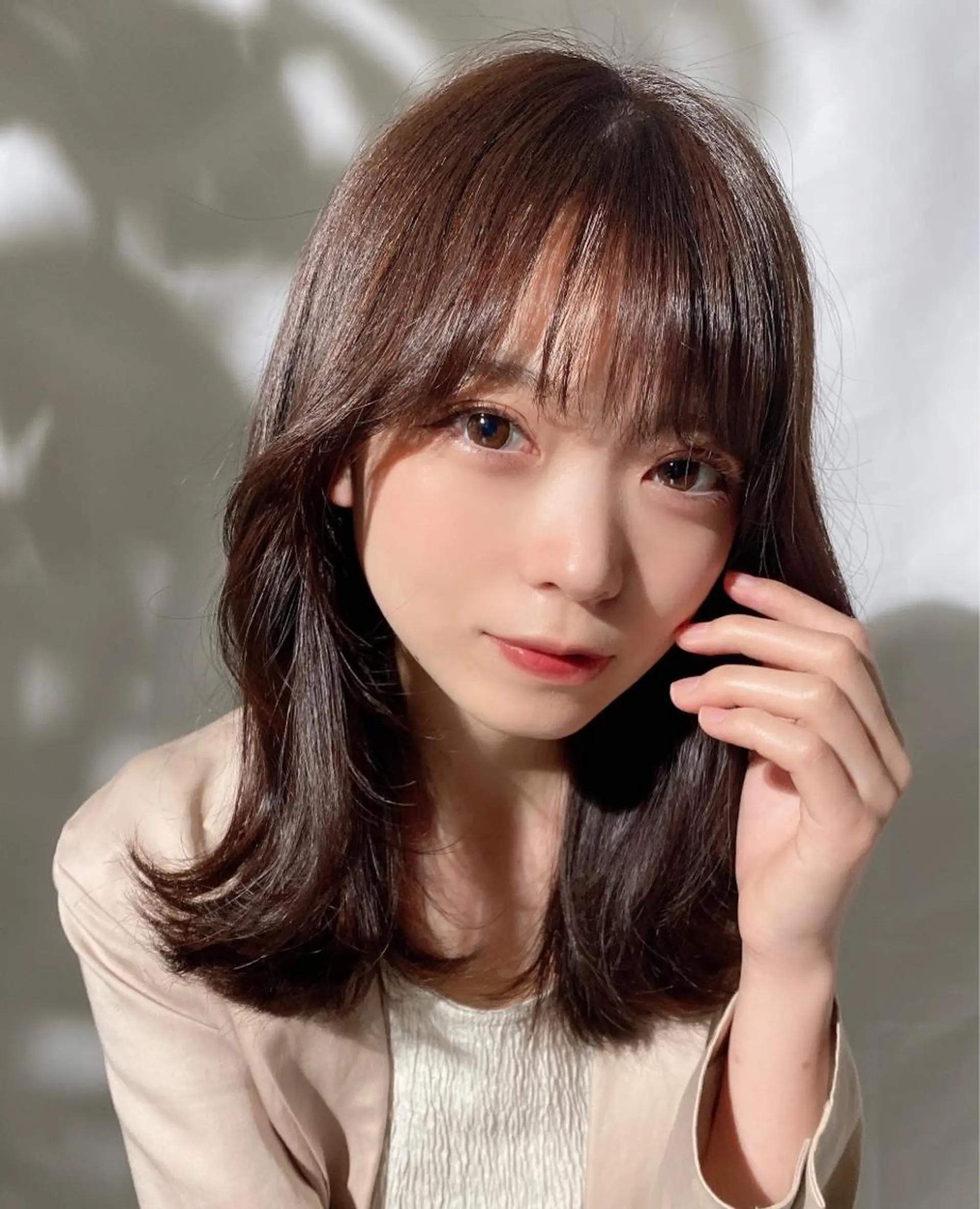 ミディアム ミディアムレイヤー くびれヘア レイヤーカット カット ヘアカラー トリートメント 🧡くびれヘア/前髪 顔周り🧡久原結衣のヘアスタイル