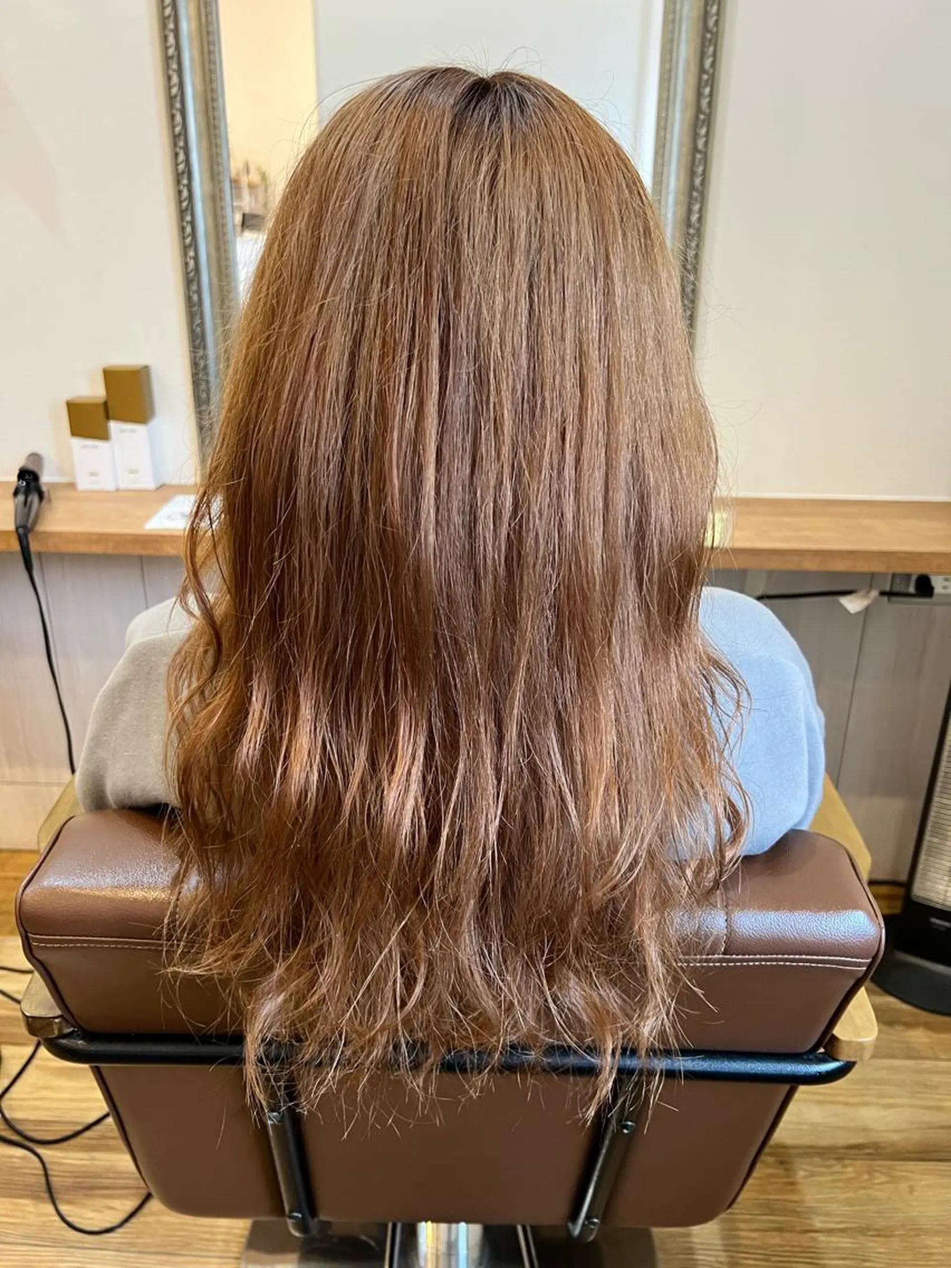 ロング カラー ブラウンカラー ショコラブラウン 美容室Class所属・🐰ハイトーンカラー 畠山　渡🐰のヘアスタイル