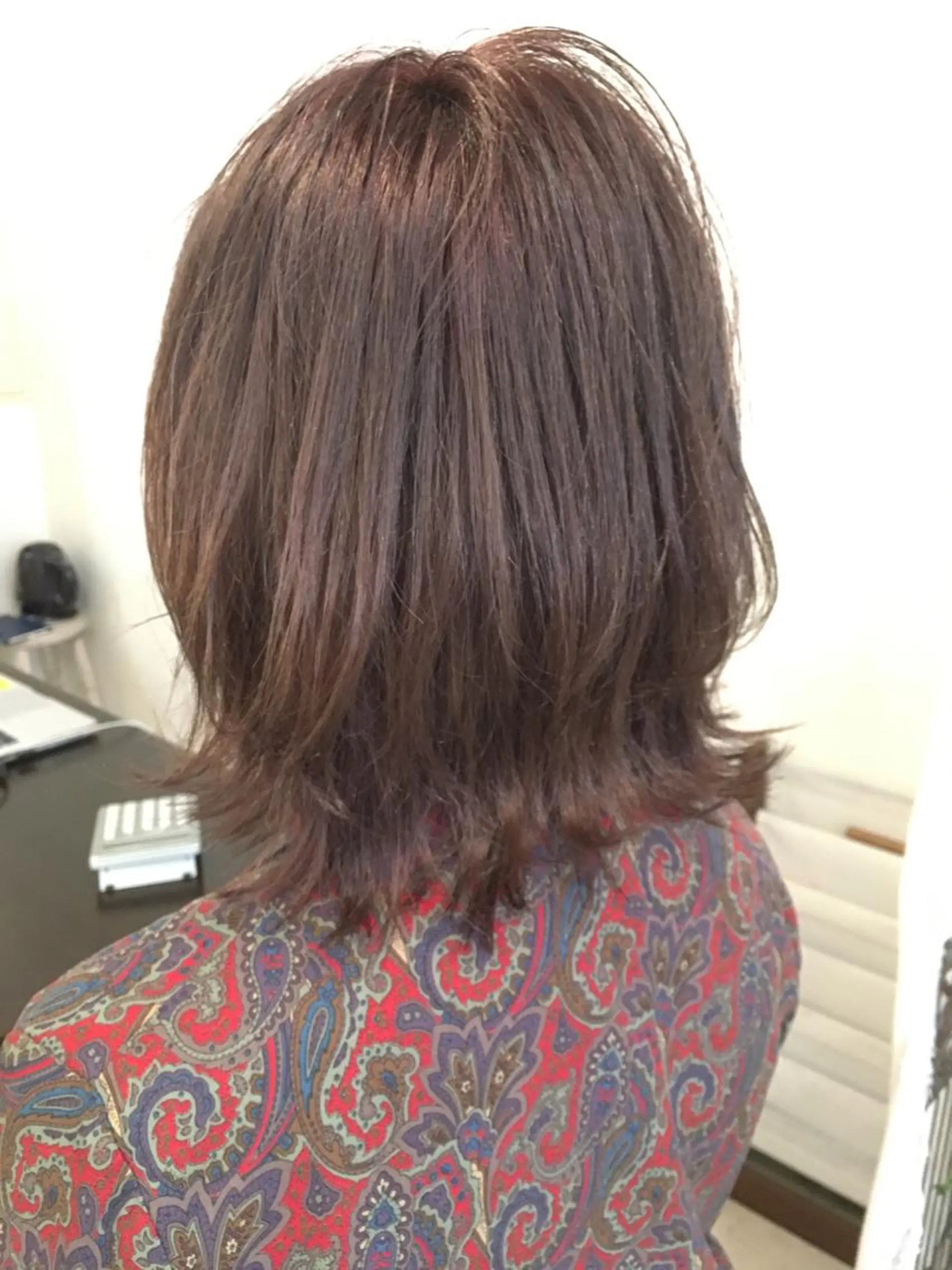 ミディアム セミロング エクステ（レミー毛） NINEのヘアスタイル