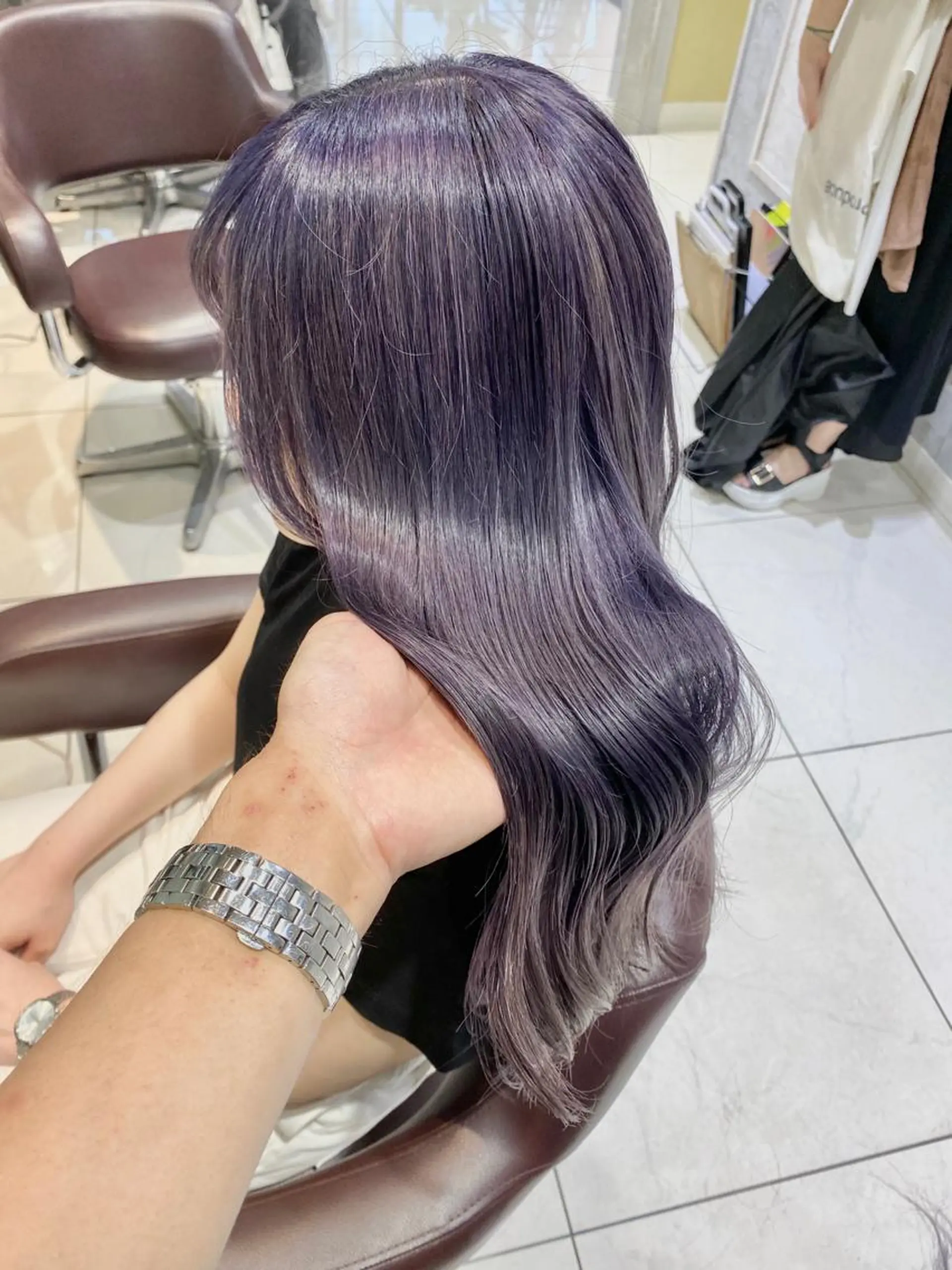 セミロング カラー 髪質改善専門店QOLU所属・✨髪質改善専門店✨ QOLU✨のヘアスタイル