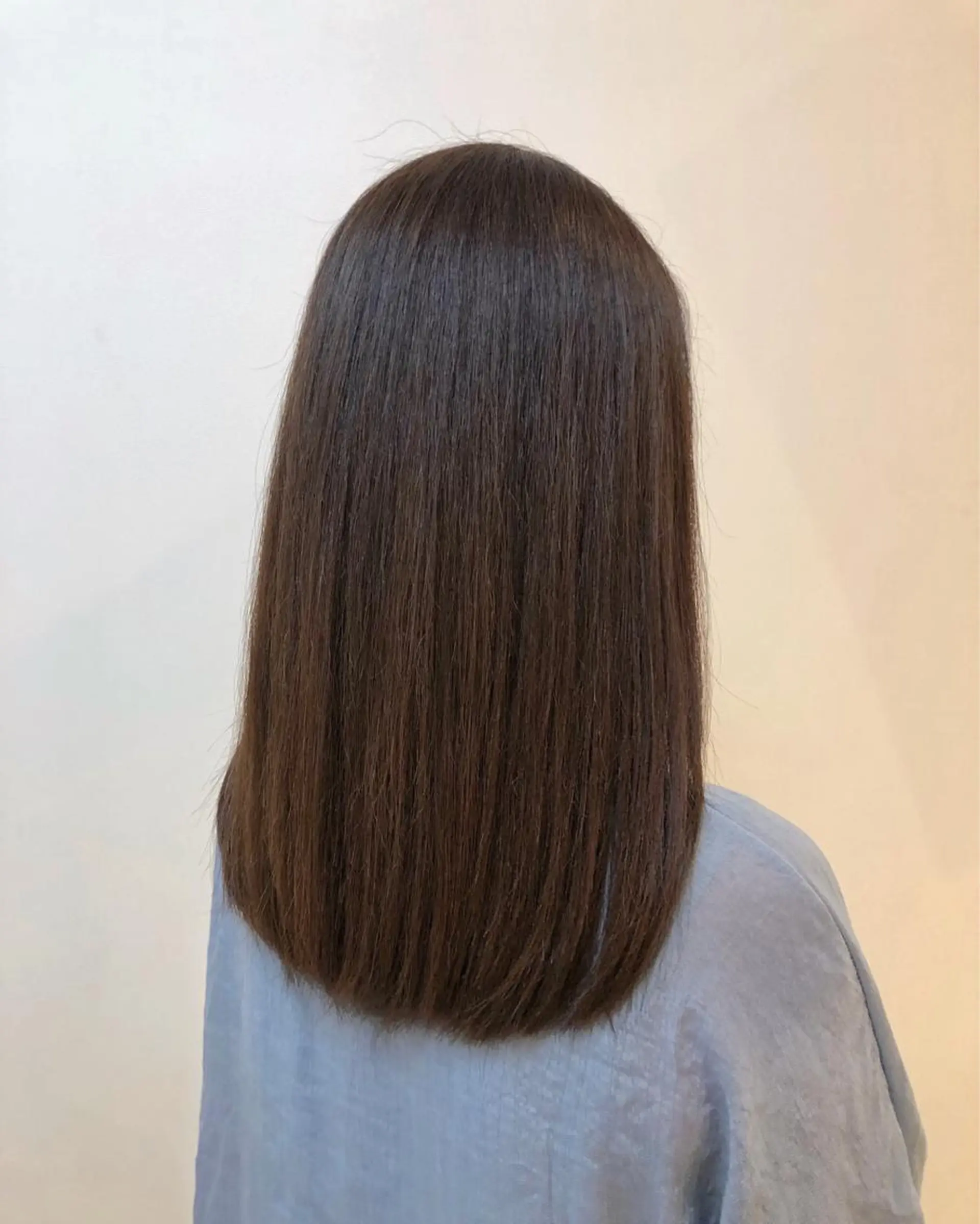 セミロング カラー 齋藤 らいのヘアスタイル